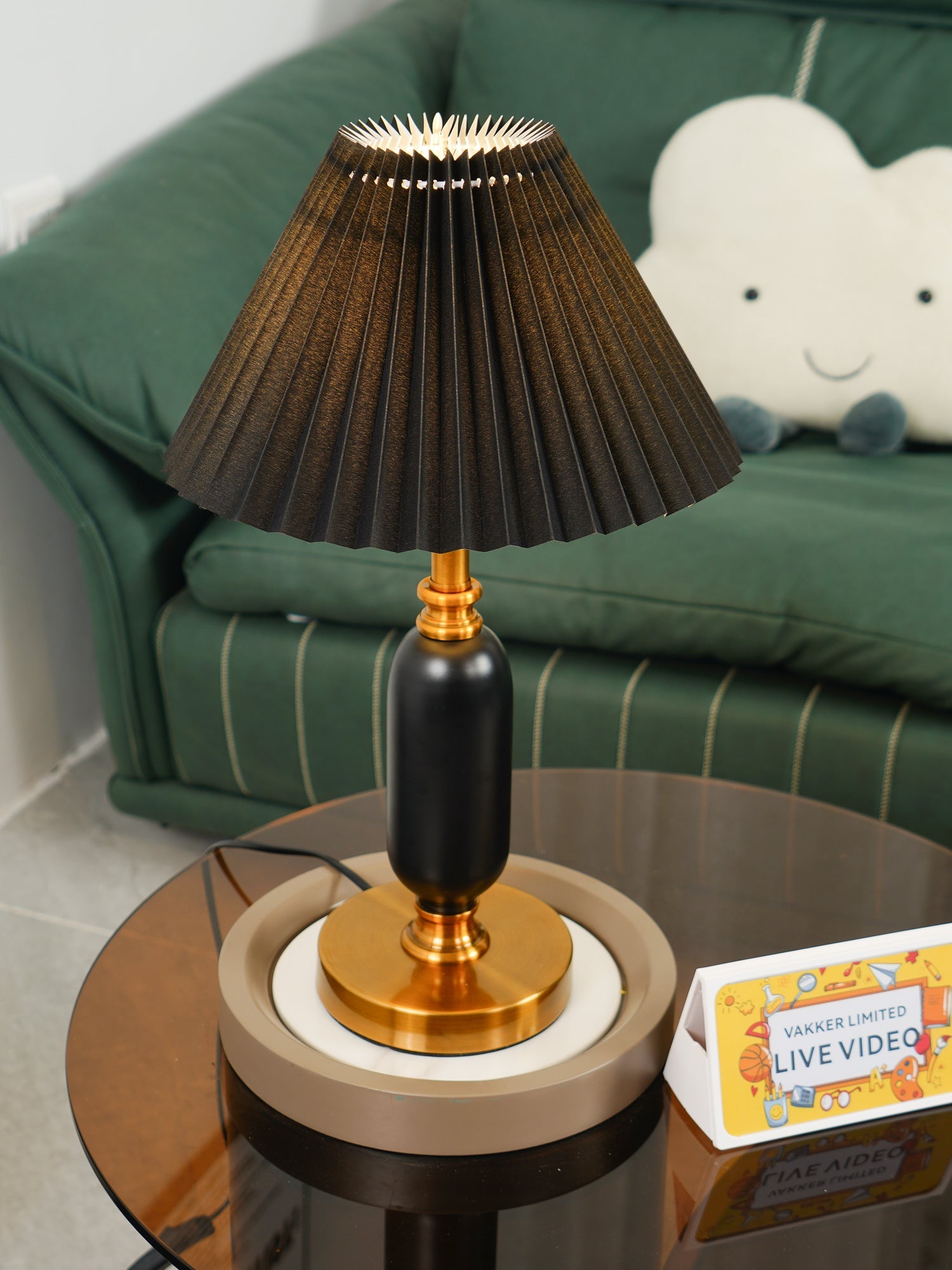 Aurmarila Fabric Table Lamp - Blowlighting