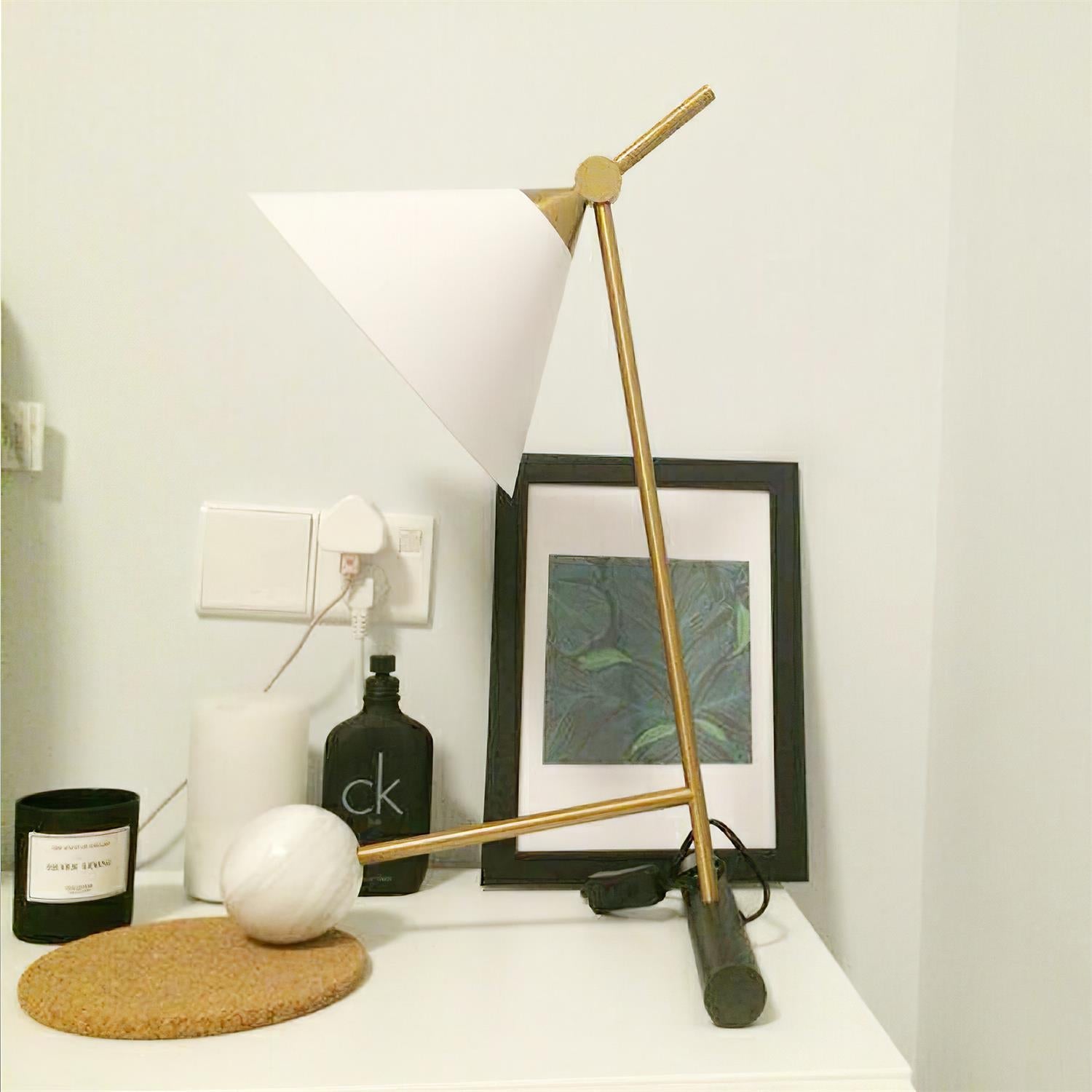 Cleo Table Lamp - Blowlighting