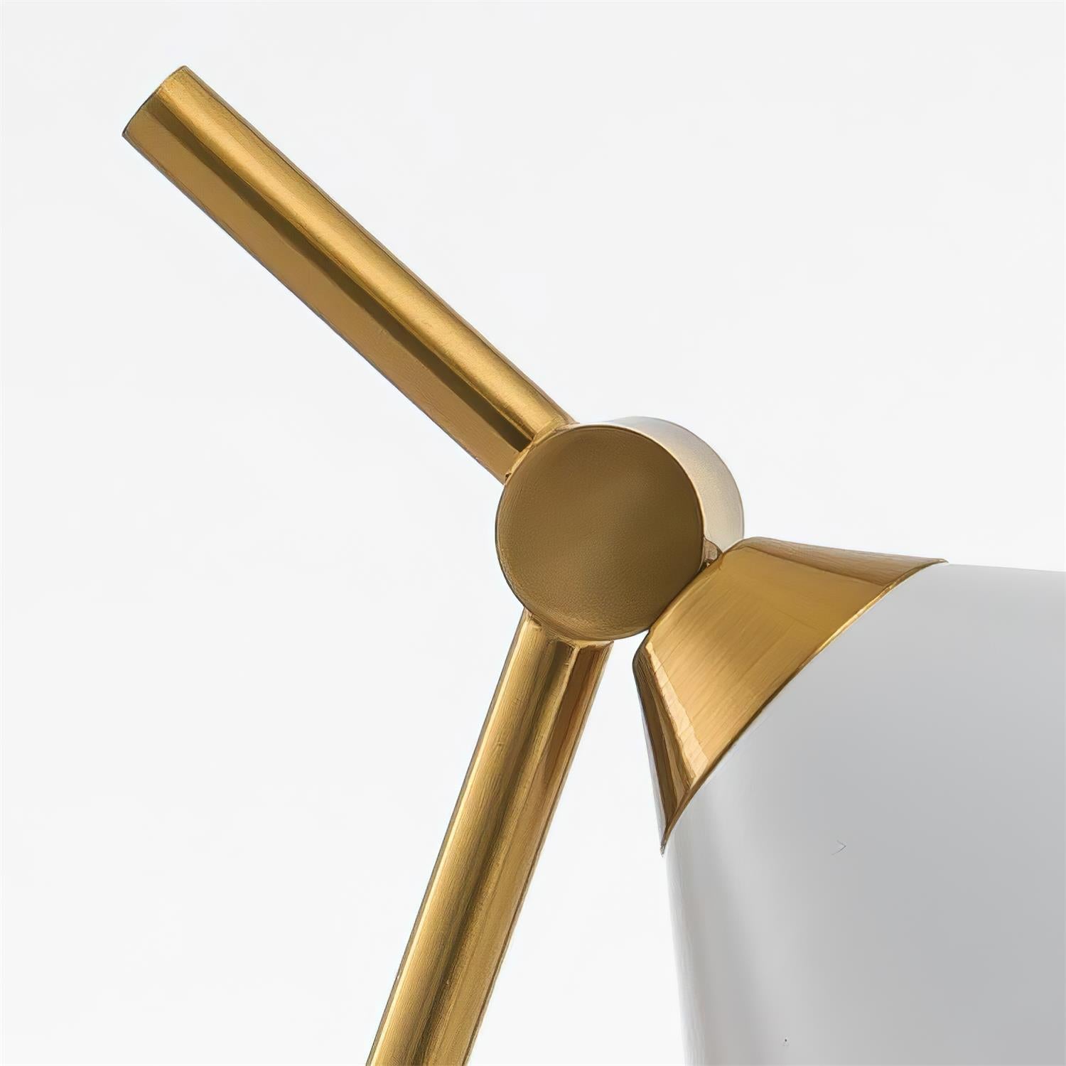 Cleo Table Lamp - Blowlighting