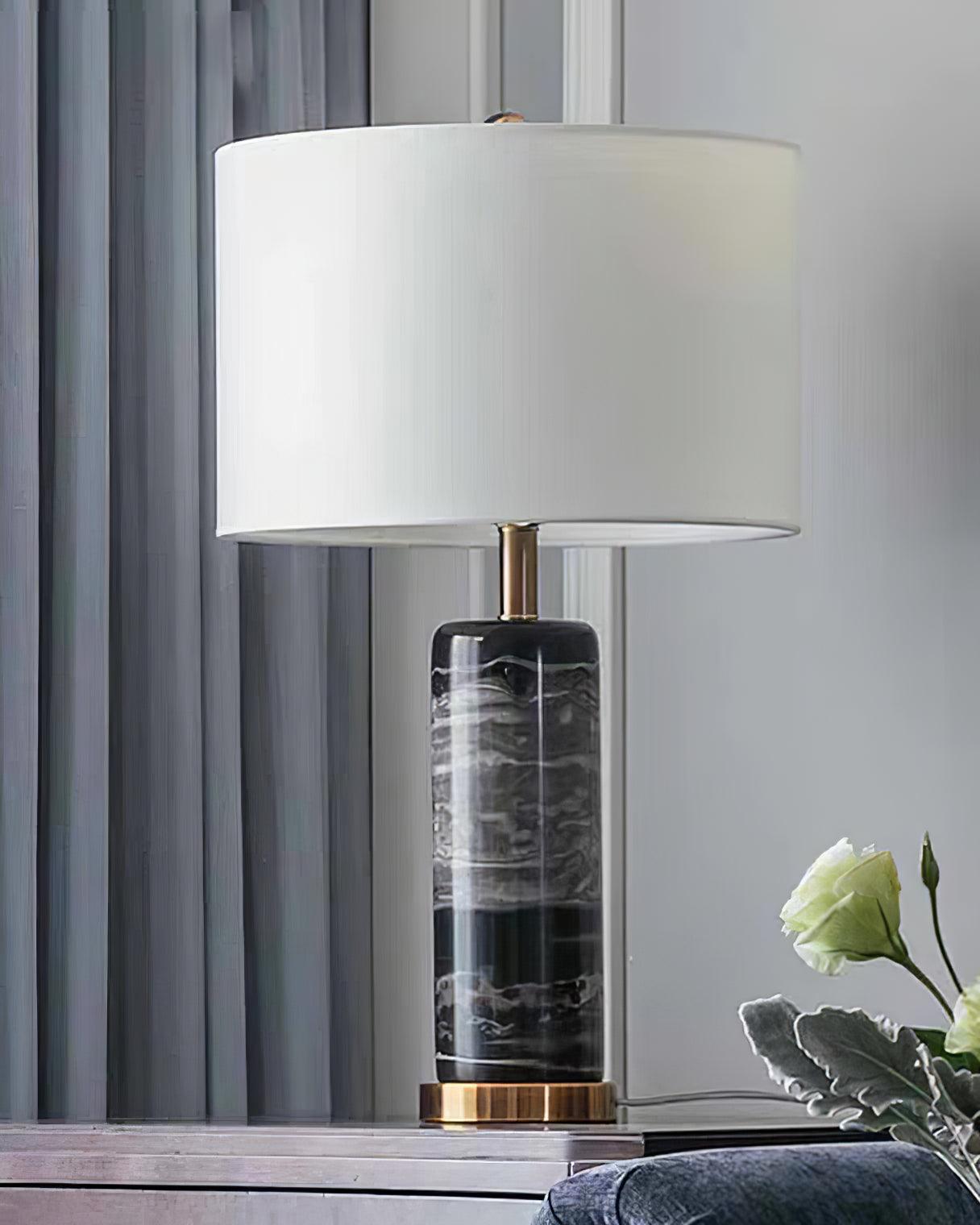 Cliff Table Lamp - Blowlighting
