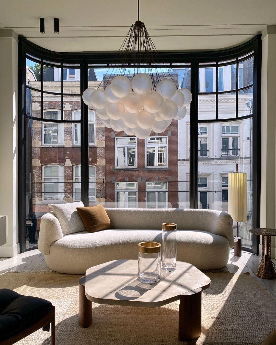 Bubble Chandelier - Blowlighting