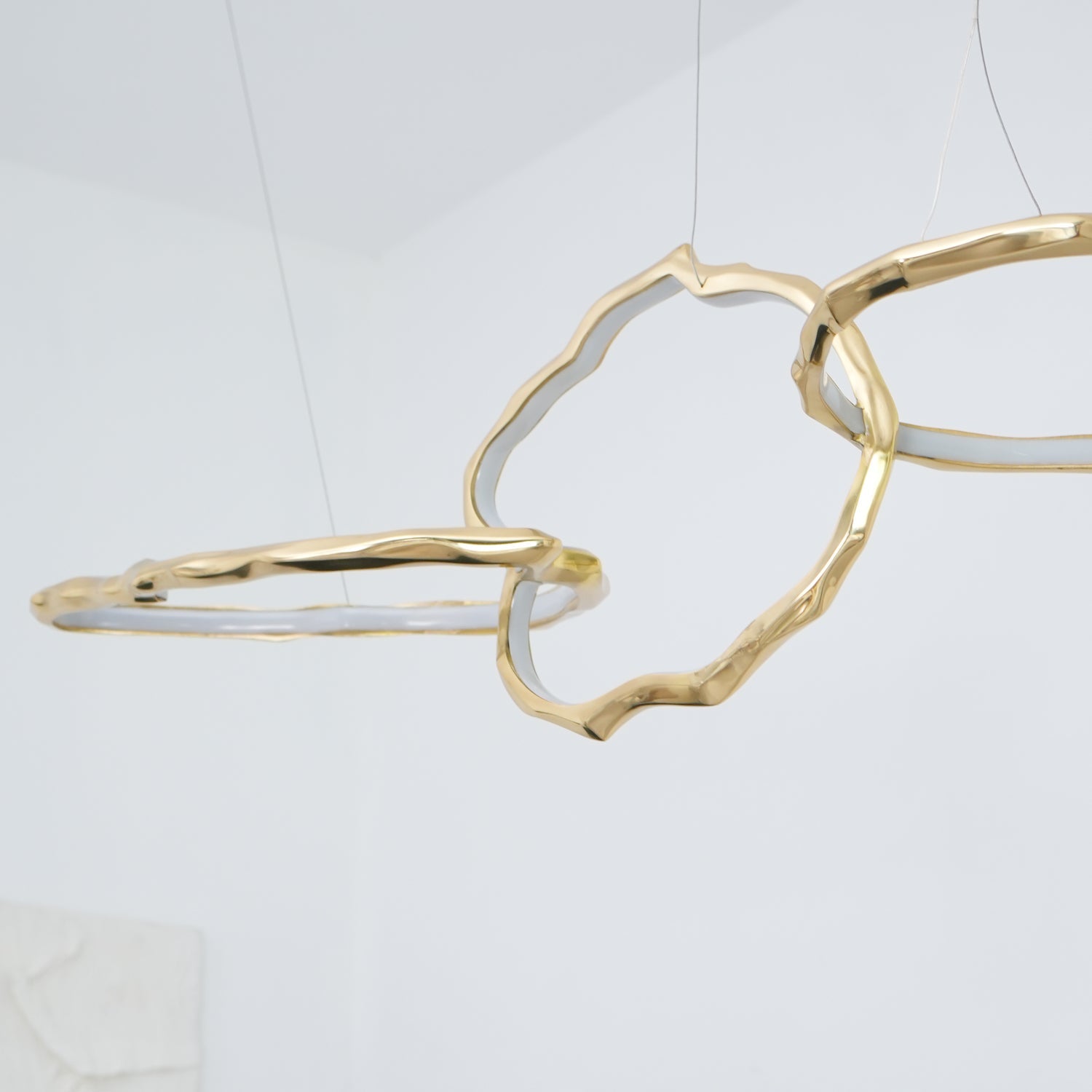 Aballs Cloud Rings Series Brass Metal Chandelier - Blowlighting
