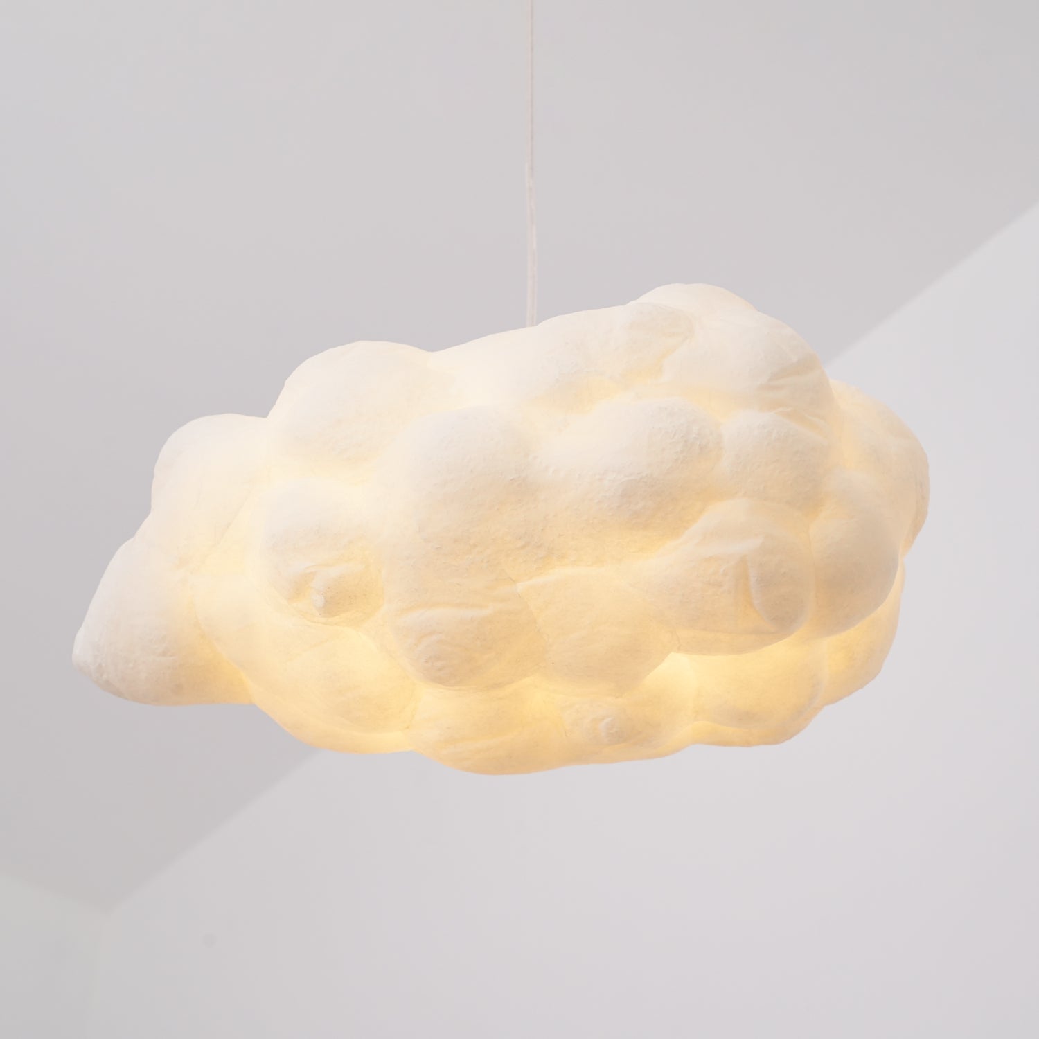 Cloudy Pendant Light - Blowlighting