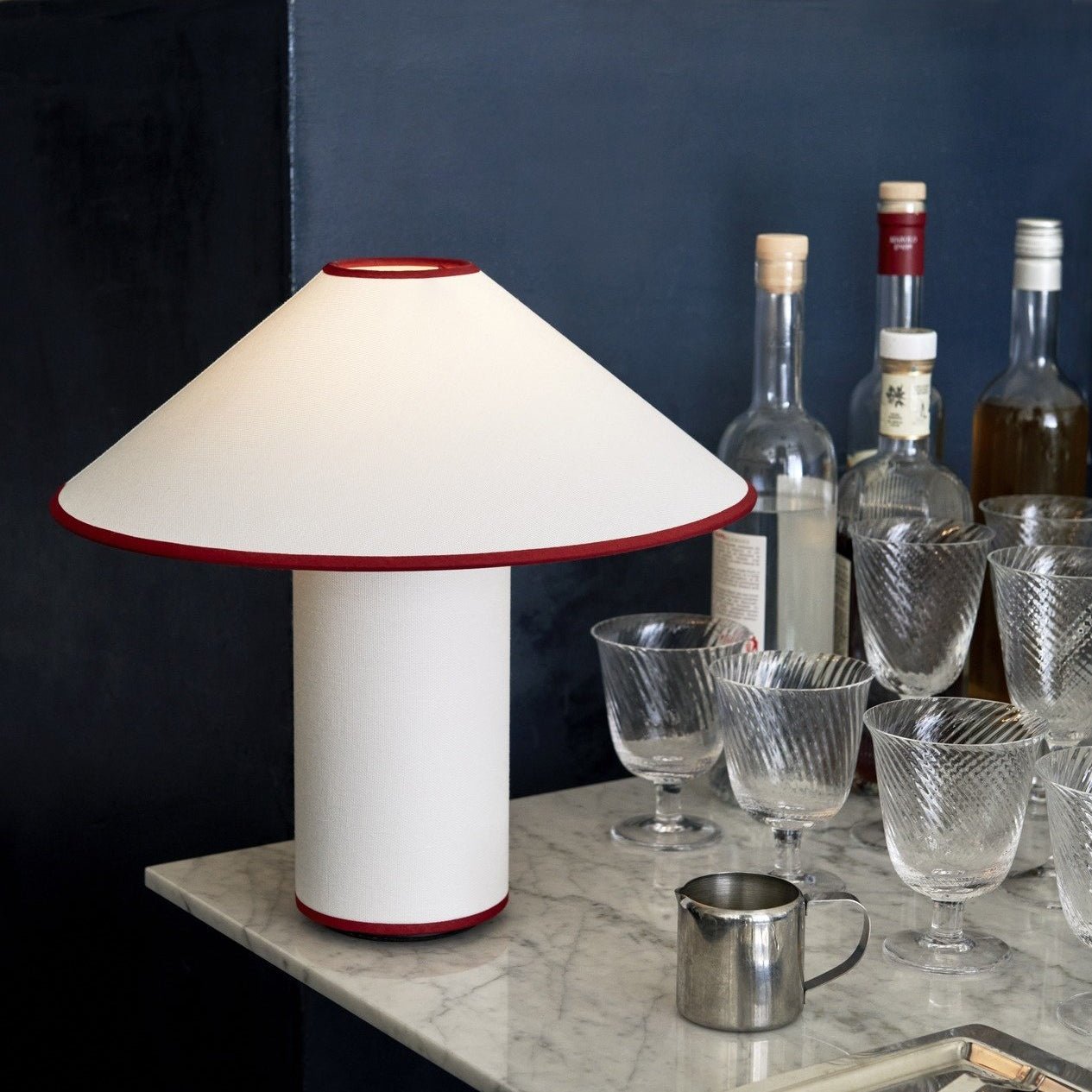 Decora Muse Table Lamp - Blowlighting
