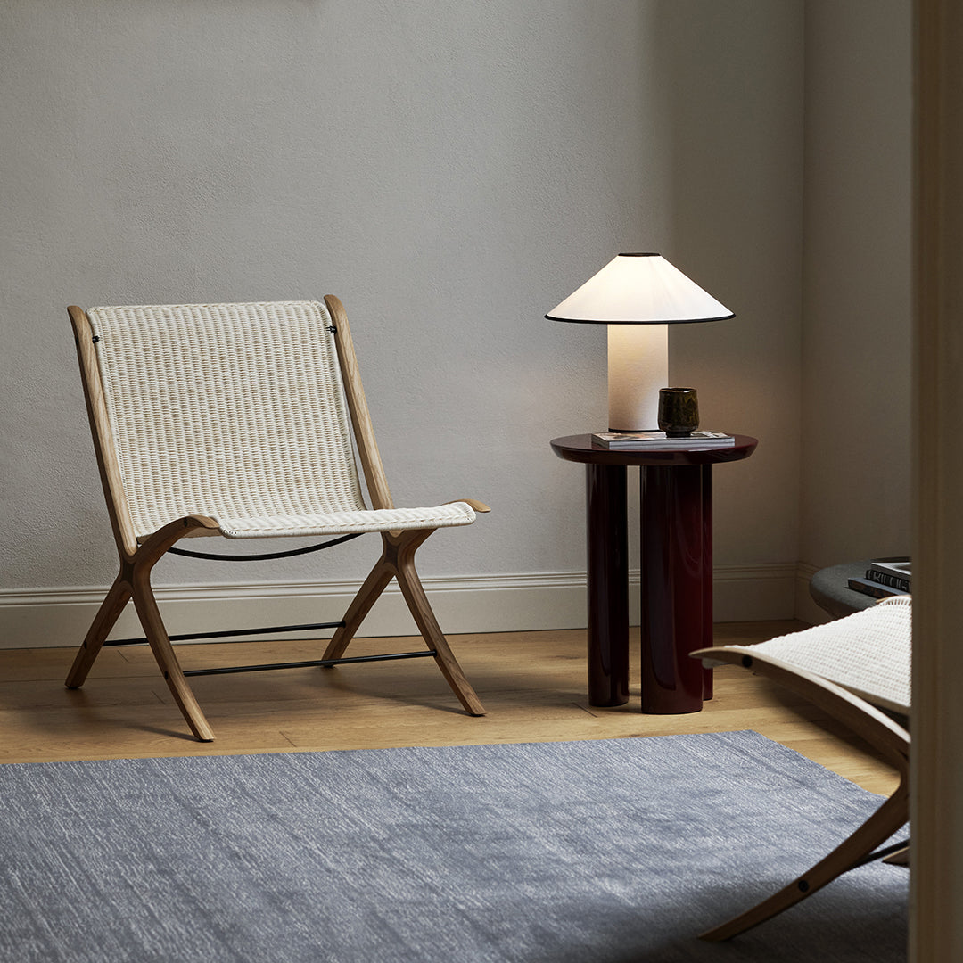 Decora Muse Table Lamp - Blowlighting