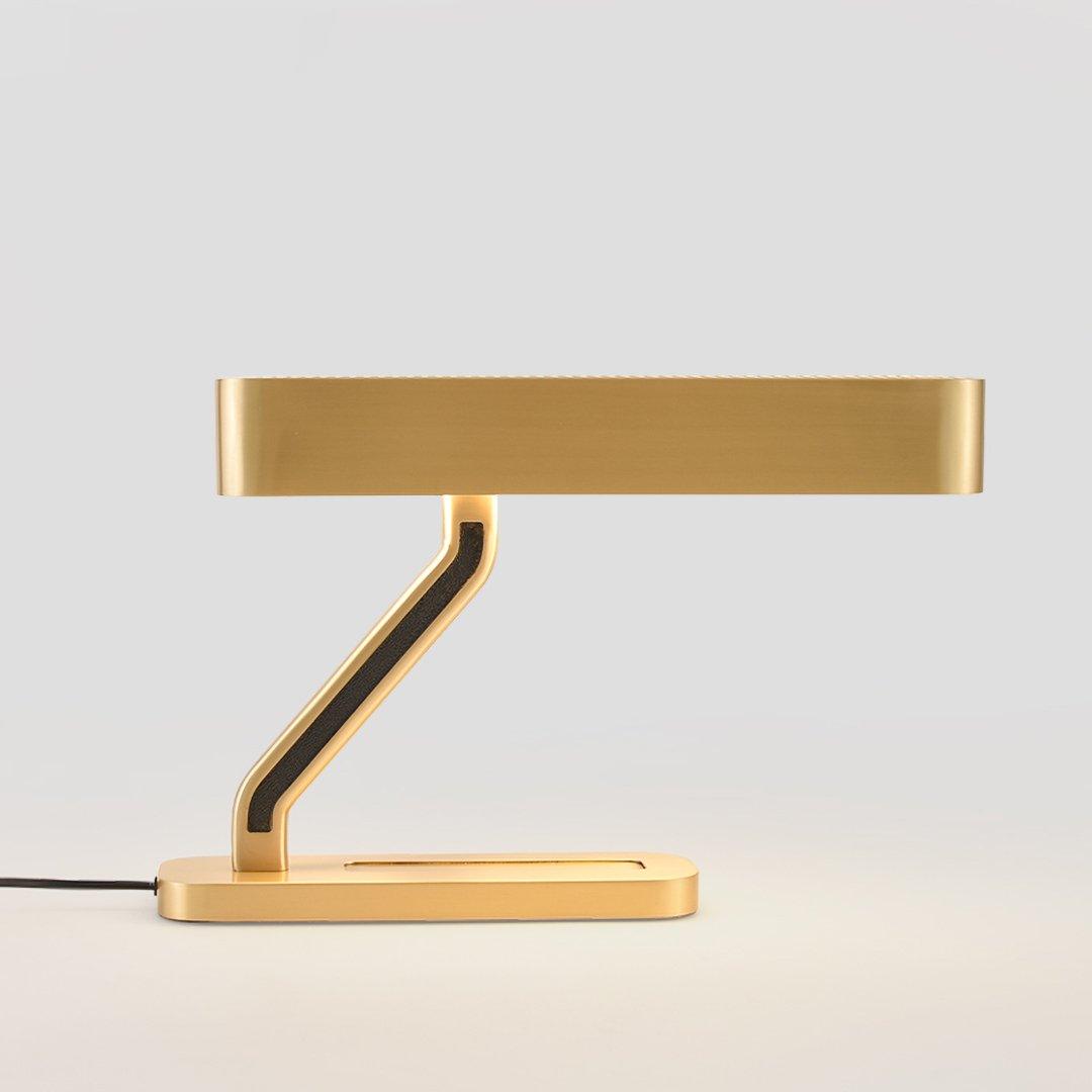 Fred Modern Metal Table Lamp - Blowlighting