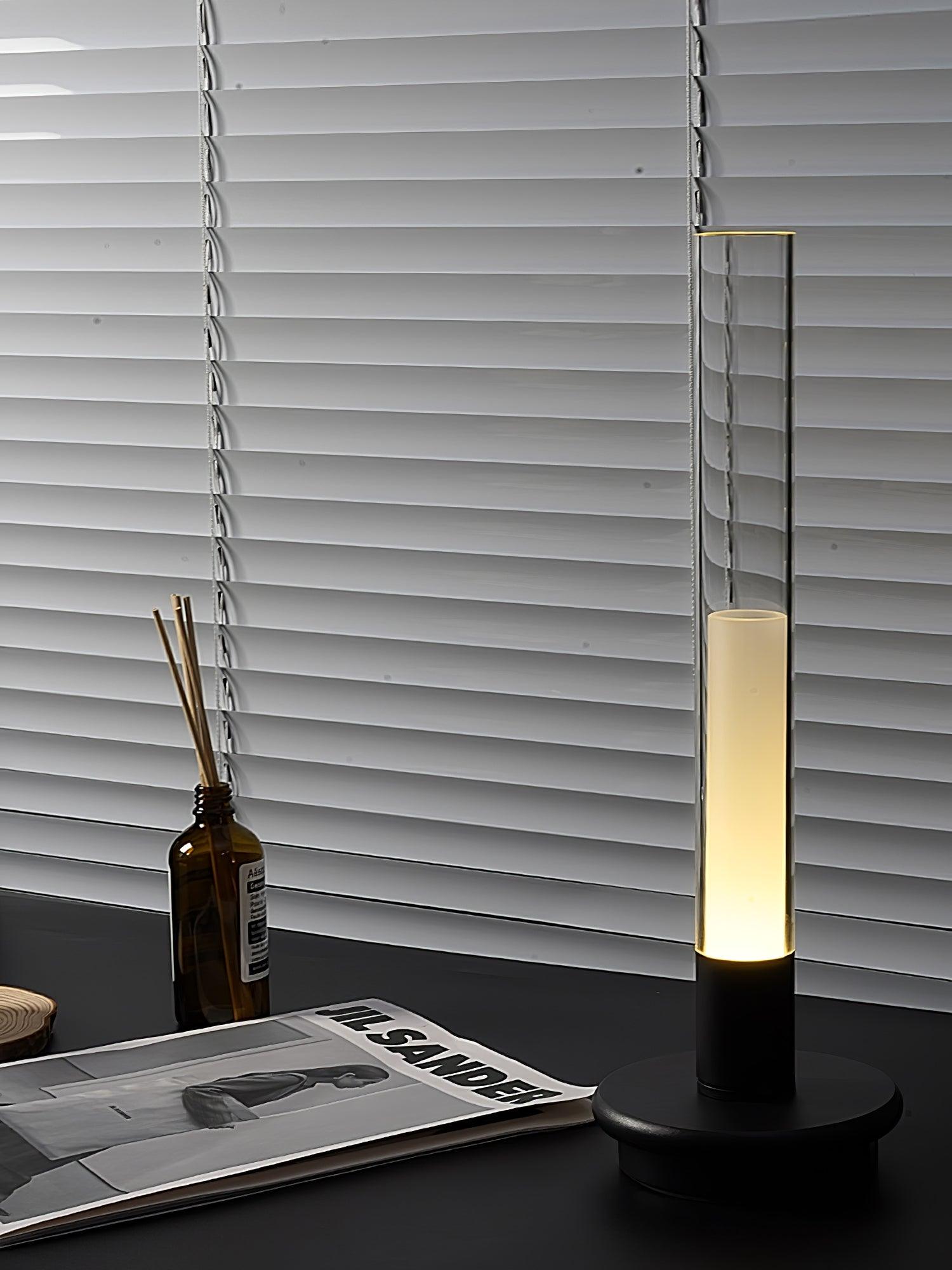 Column Built-in Battery Table Lamp - Blowlighting