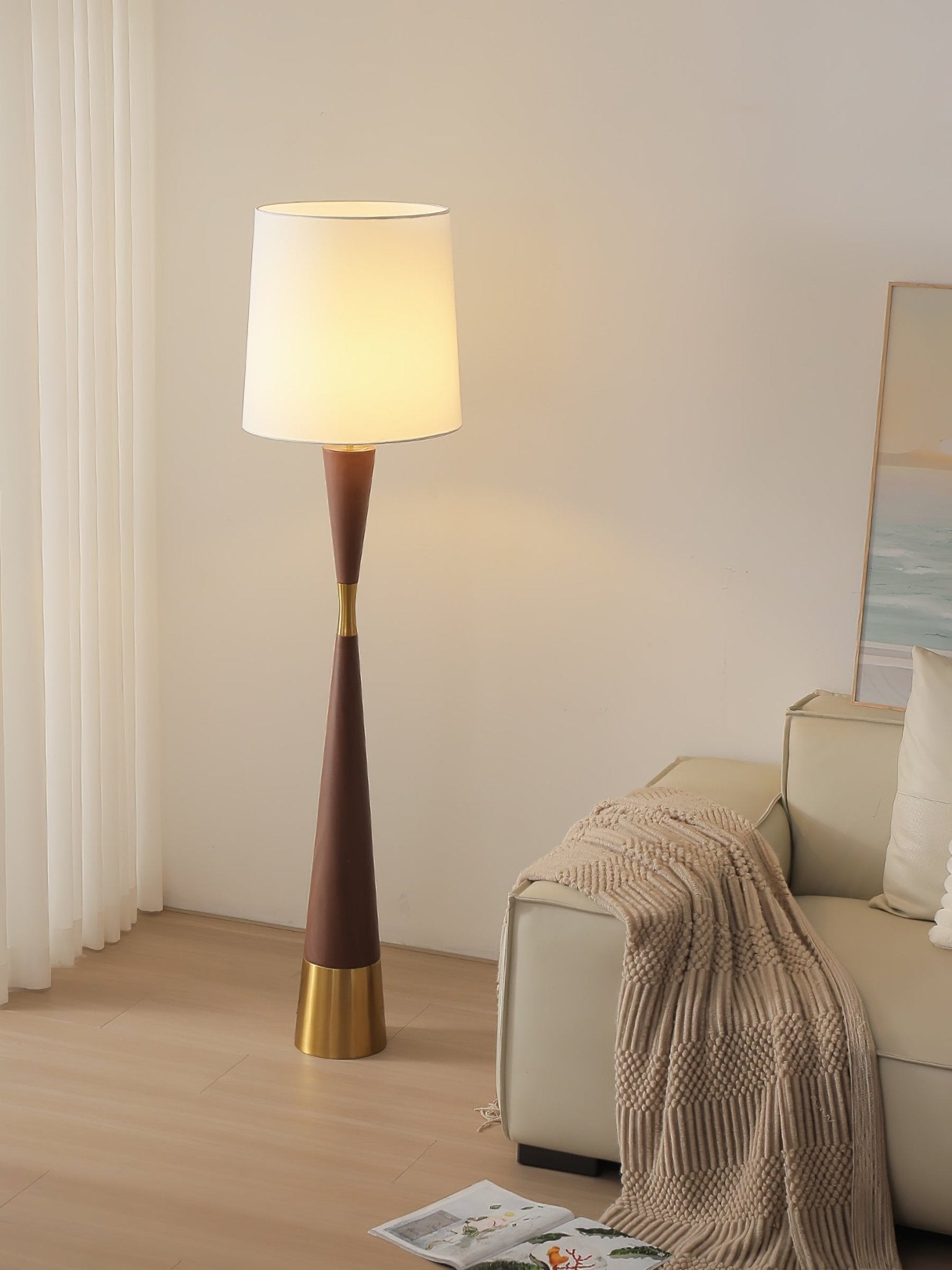 Cone Waist Floor Lamp - Blowlighting
