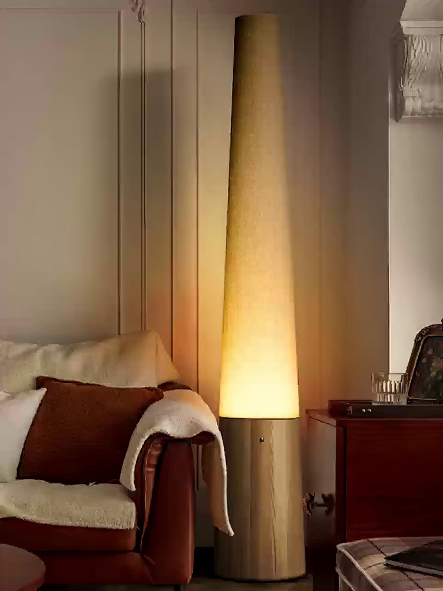 Cone Wooden Floor Lamp - Blowlighting