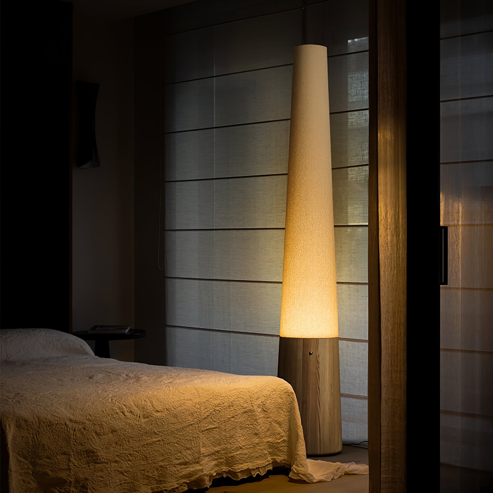 Cone Wooden Floor Lamp - Blowlighting