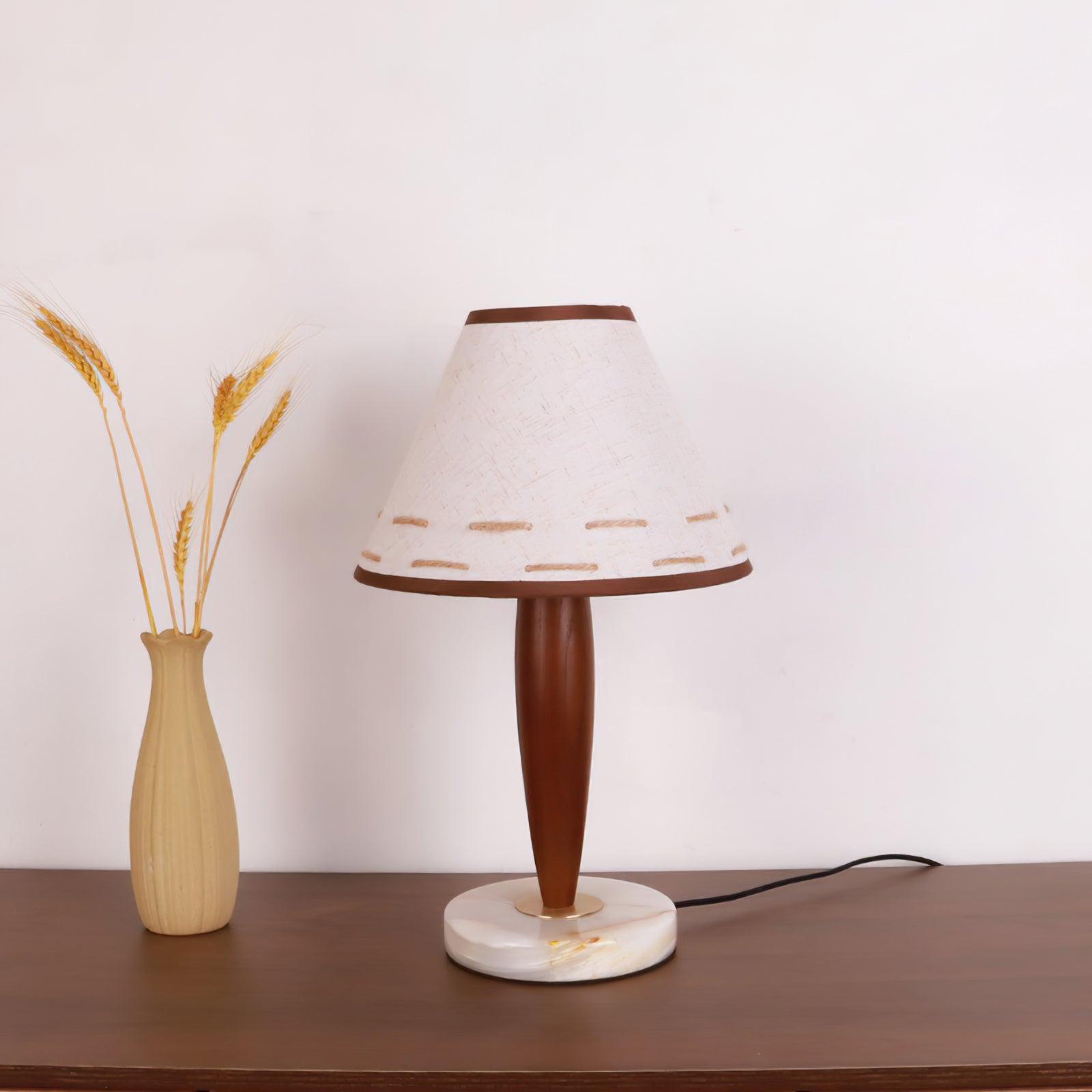Conical Table Lamp - Blowlighting