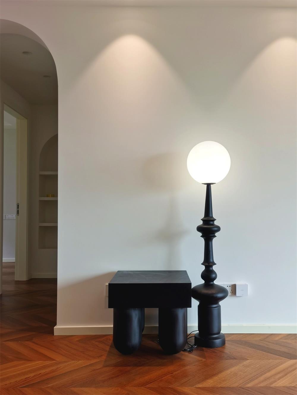 Roman Column Floor Lamp - Blowlighting