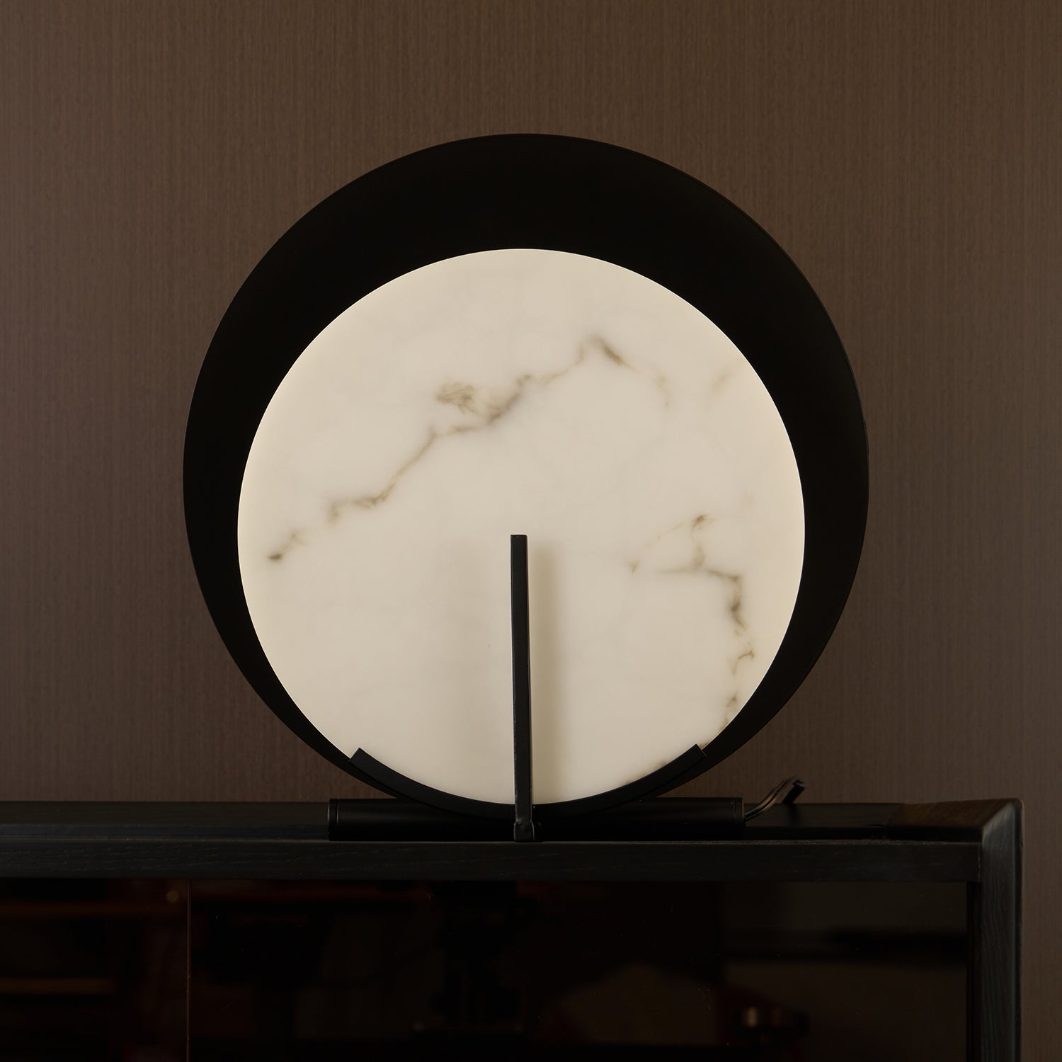 Zorinisra Half Moon Alabaster Table Lamp - Blowlighting