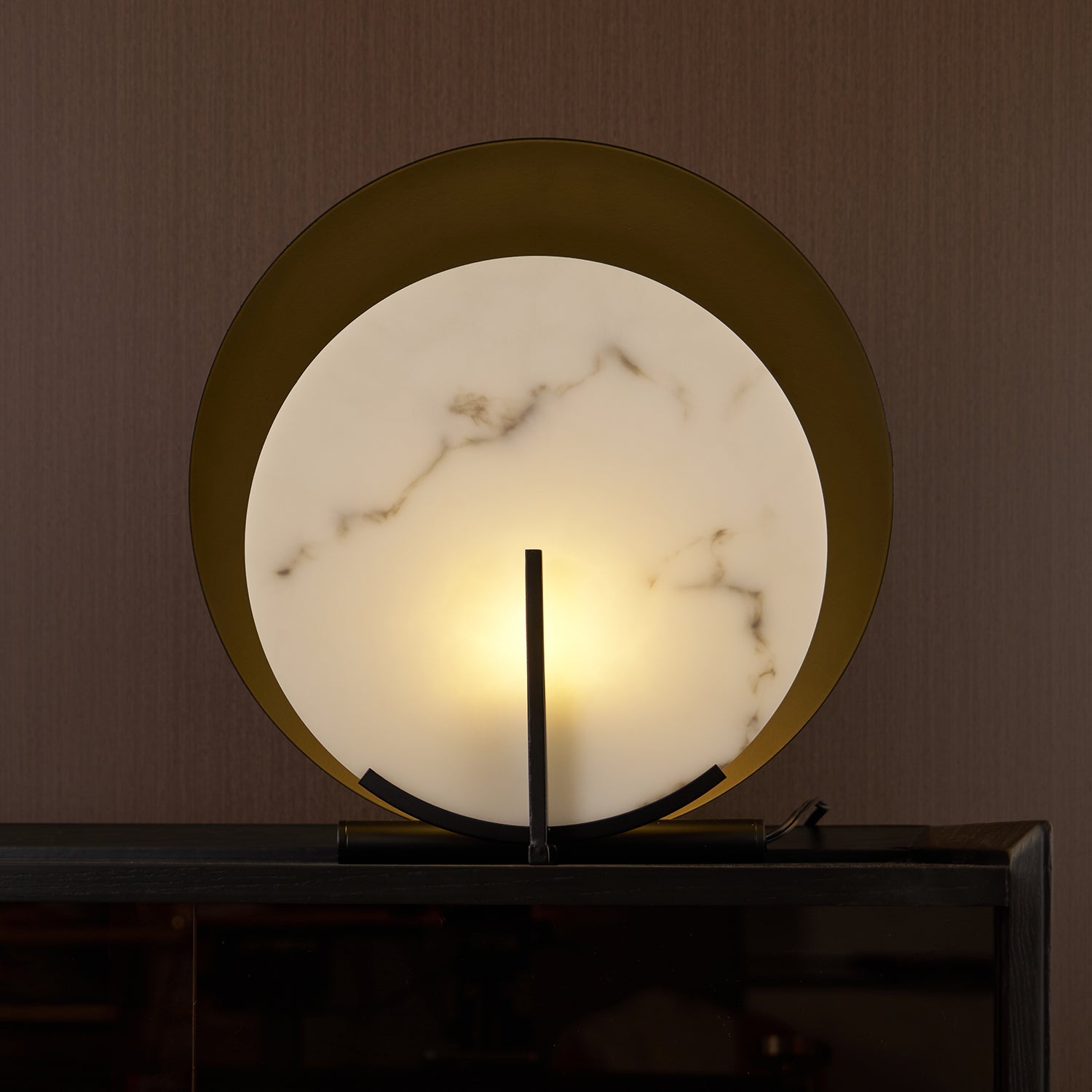 Zorinisra Half Moon Alabaster Table Lamp - Blowlighting