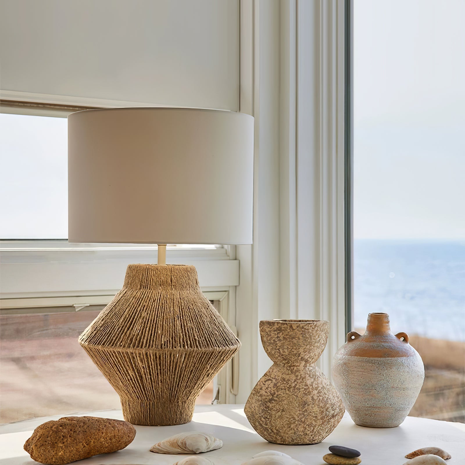 Cordis Loom Table Lamp - Blowlighting