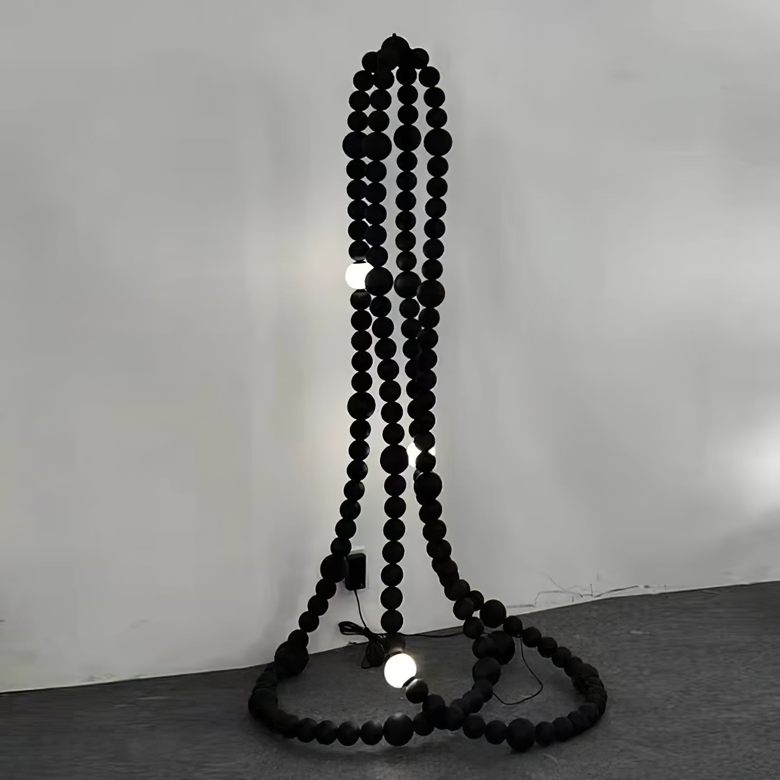 Nysolisra Modern Glass Chandelier - Blowlighting