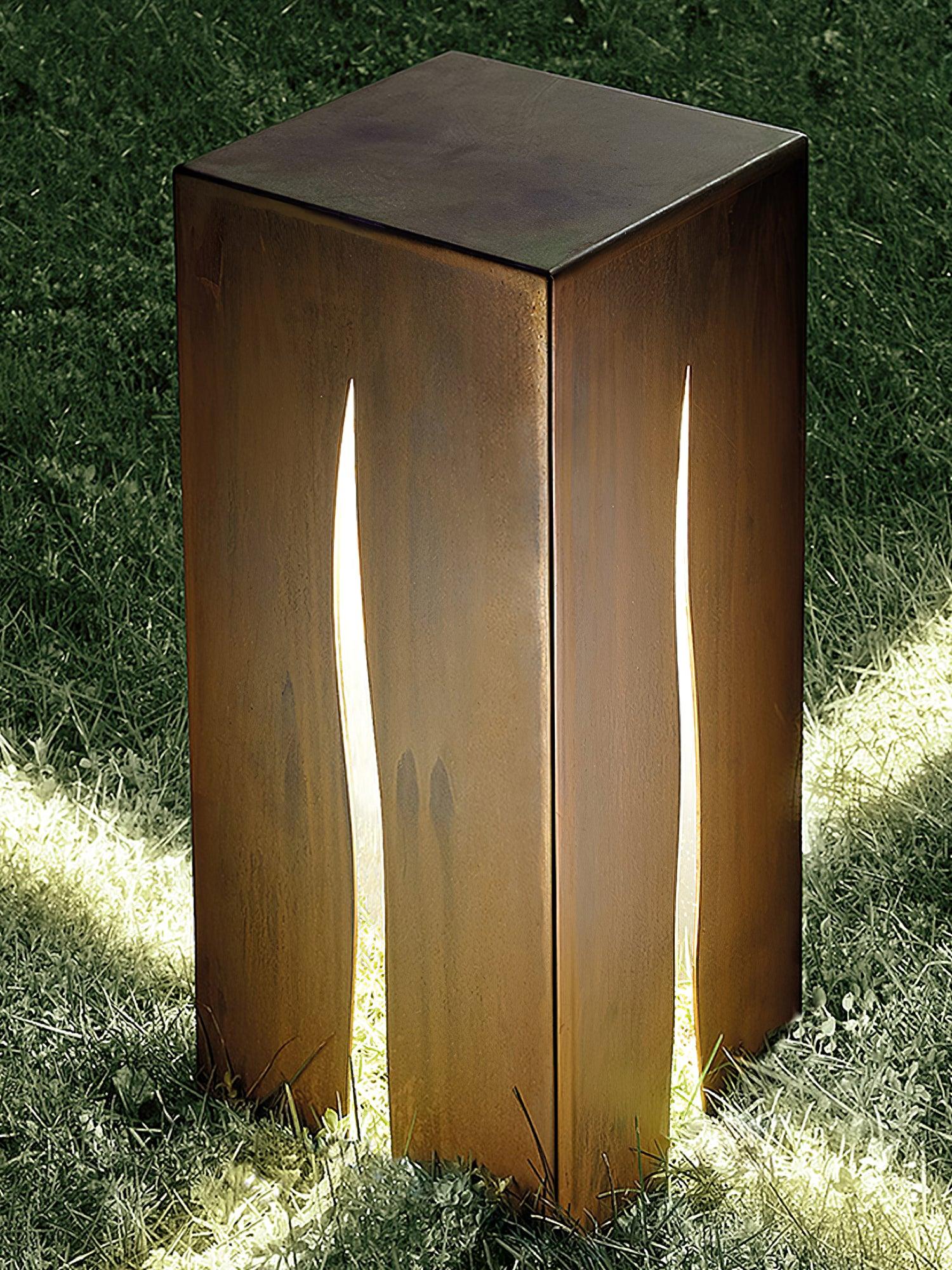 Crack Cube Outdoor Light - Blowlighting