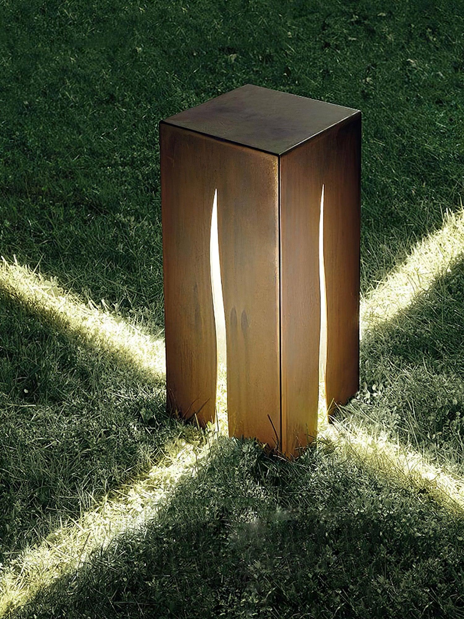 Crack Cube Outdoor Light - Blowlighting