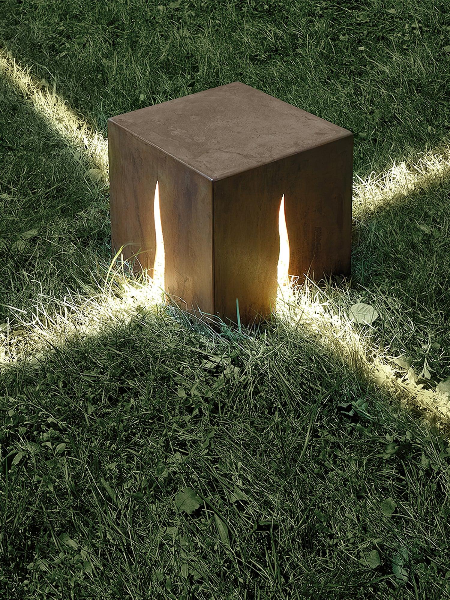 Crack Cube Outdoor Light - Blowlighting