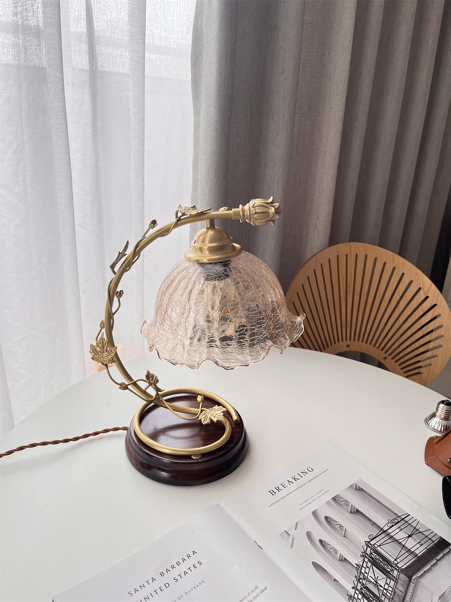 Cracked Glass Brass Table Lamp - Blowlighting