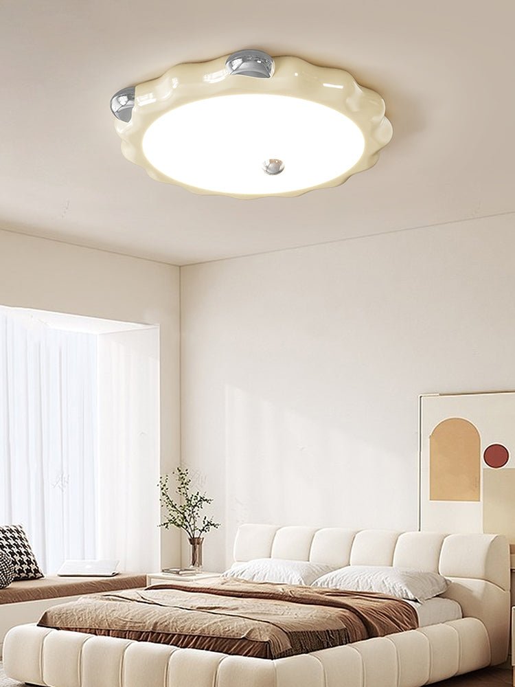 Cream Puffering Ceiling Light - Blowlighting