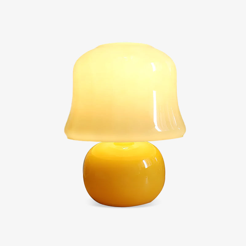 Creamy Mushroom Table Lamp - Blowlighting