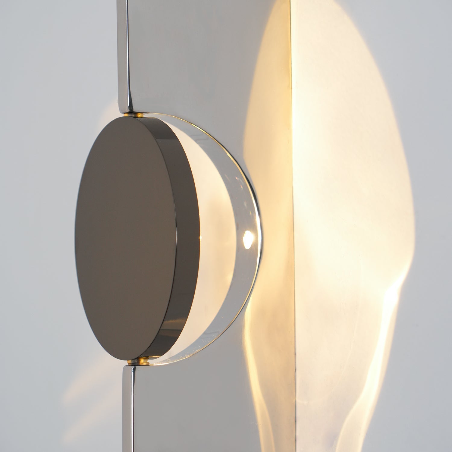 Creative Light And Shadow Wall Lamp - Blowlighting
