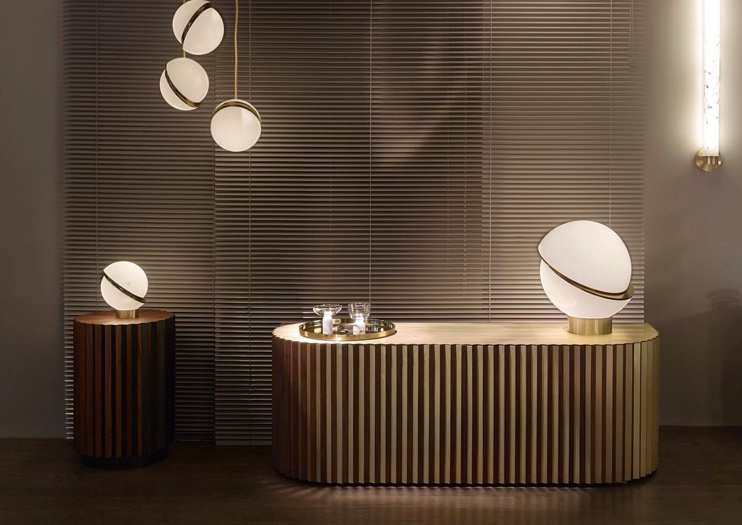 Crescent Pendant Lamp - Blowlighting