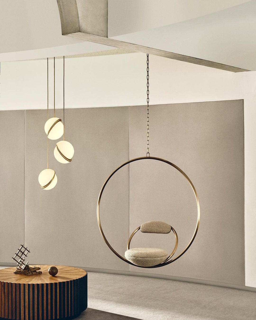 Crescent Pendant Lamp - Blowlighting