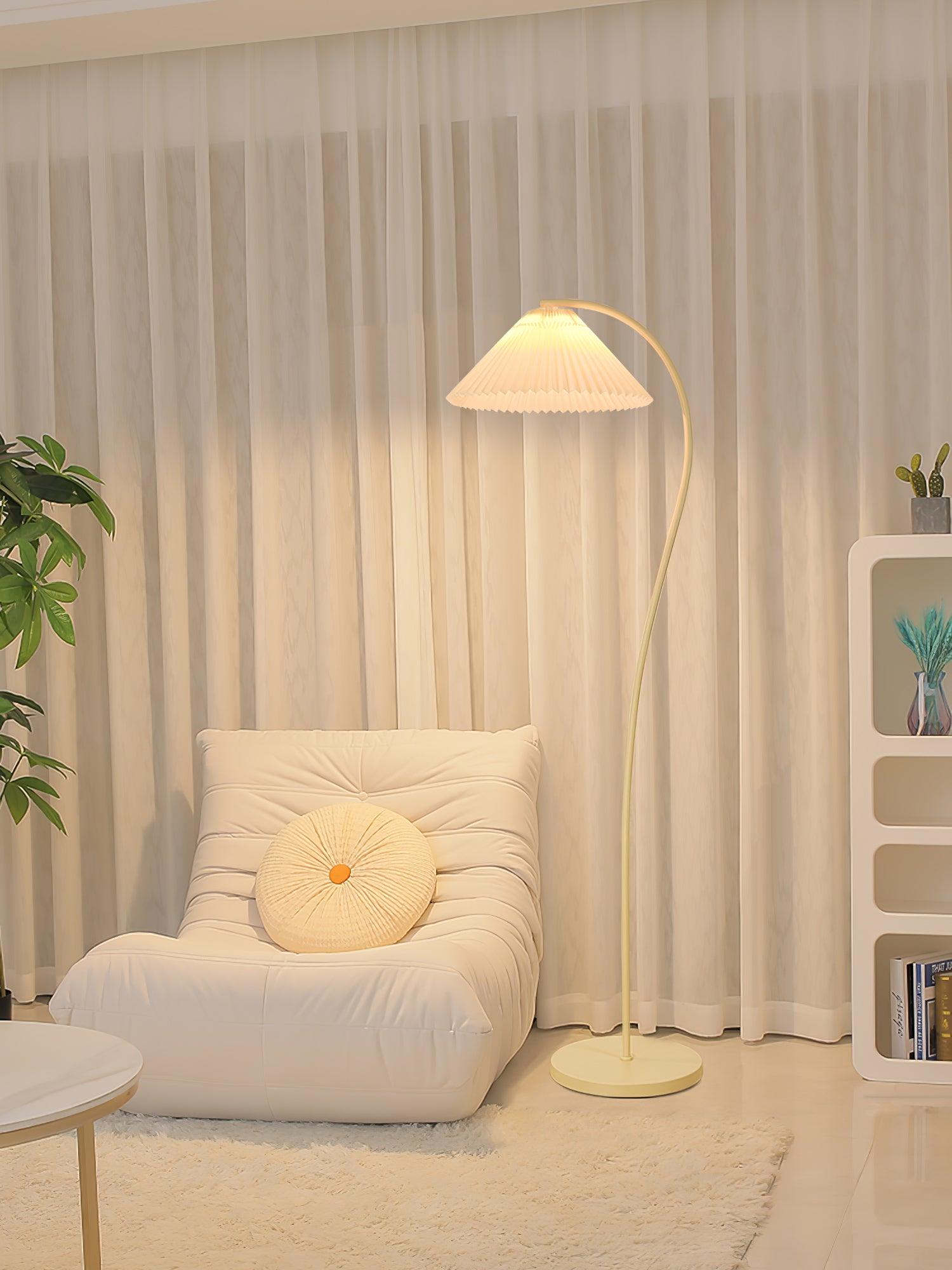 Crescini Pleated Floor Lamp - Blowlighting