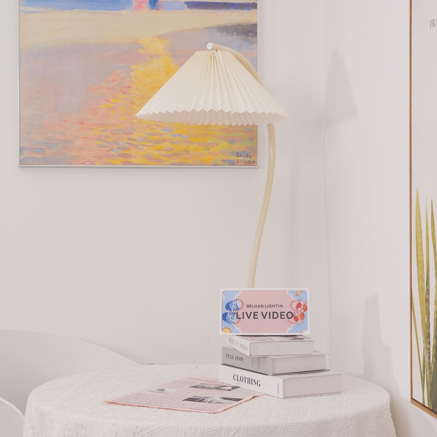 Crescini Pleated Floor Lamp - Blowlighting