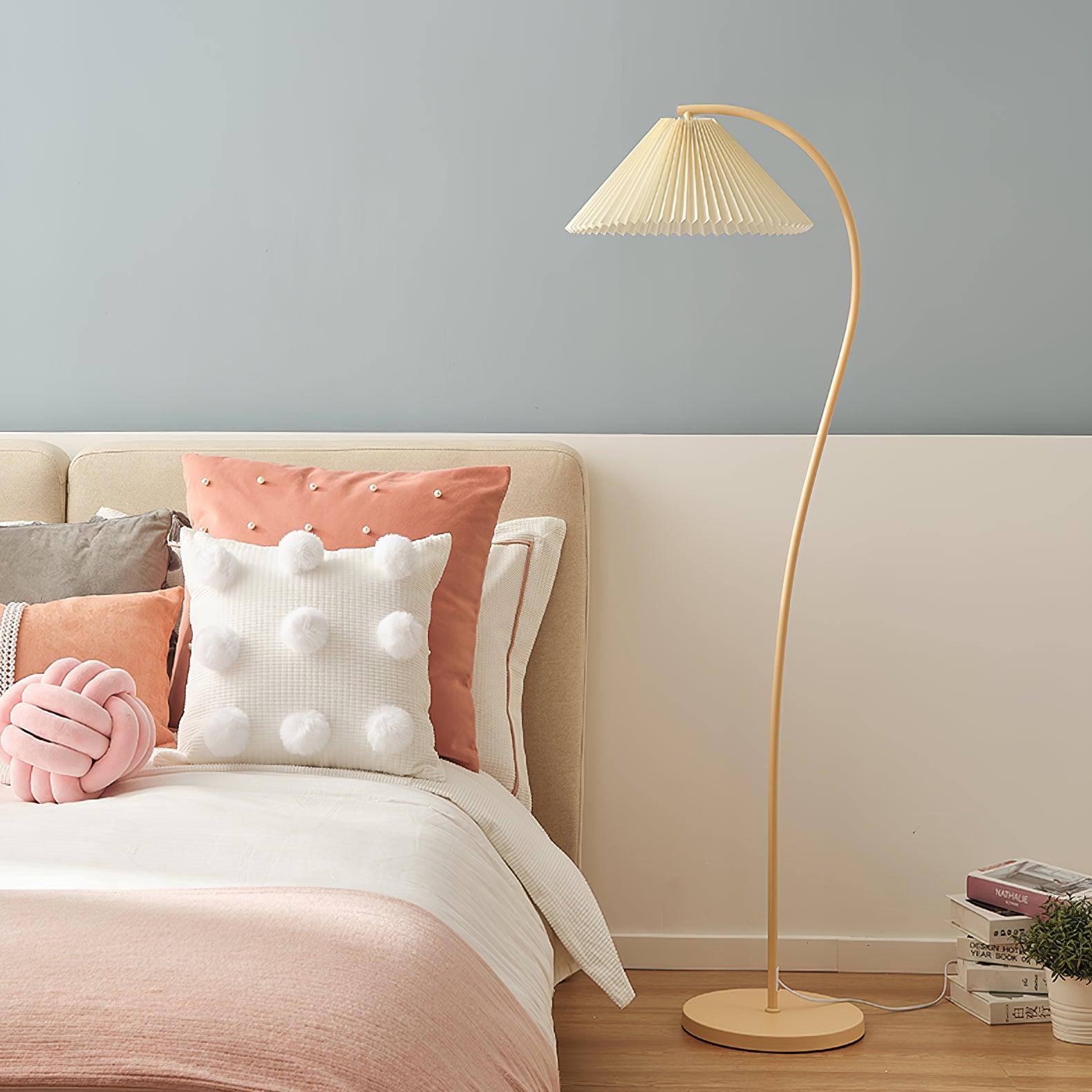 Crescini Pleated Floor Lamp - Blowlighting