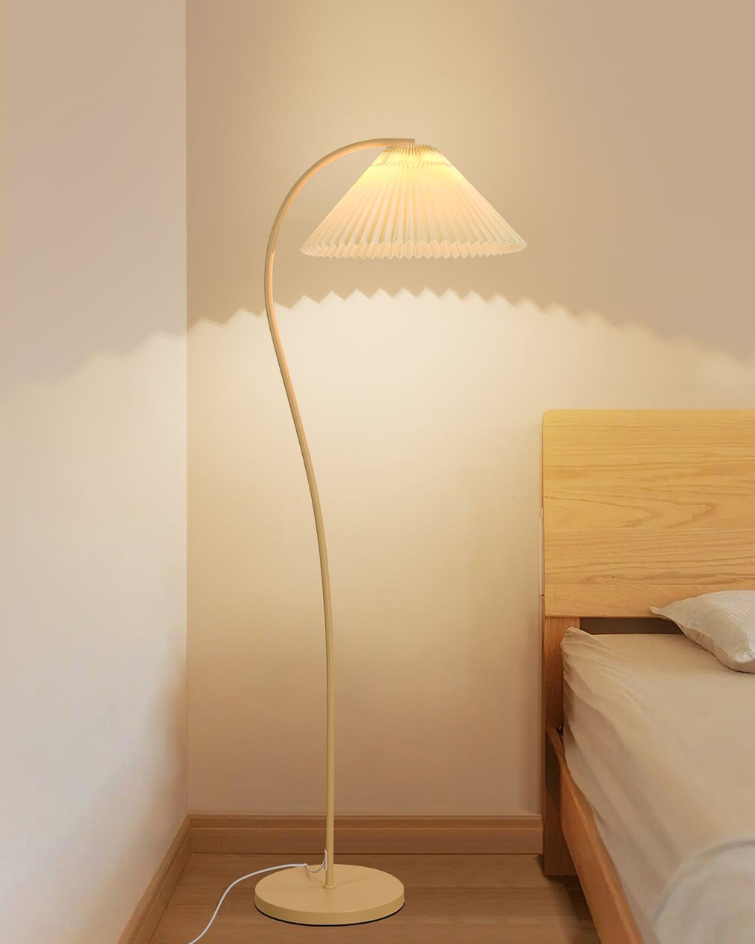 Crescini Pleated Floor Lamp - Blowlighting