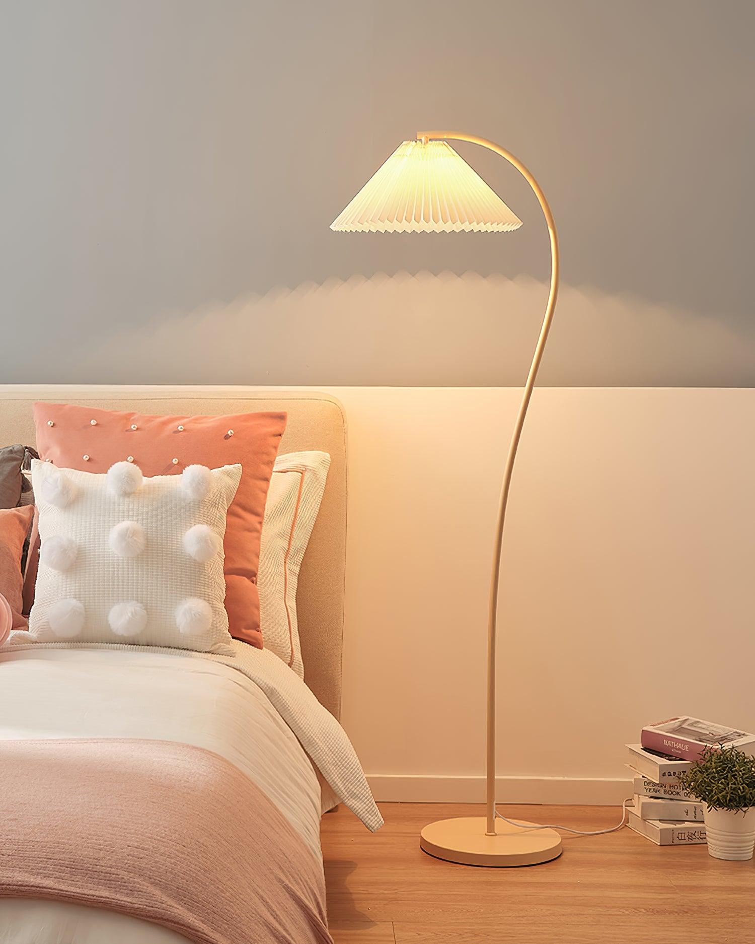 Crescini Pleated Floor Lamp - Blowlighting