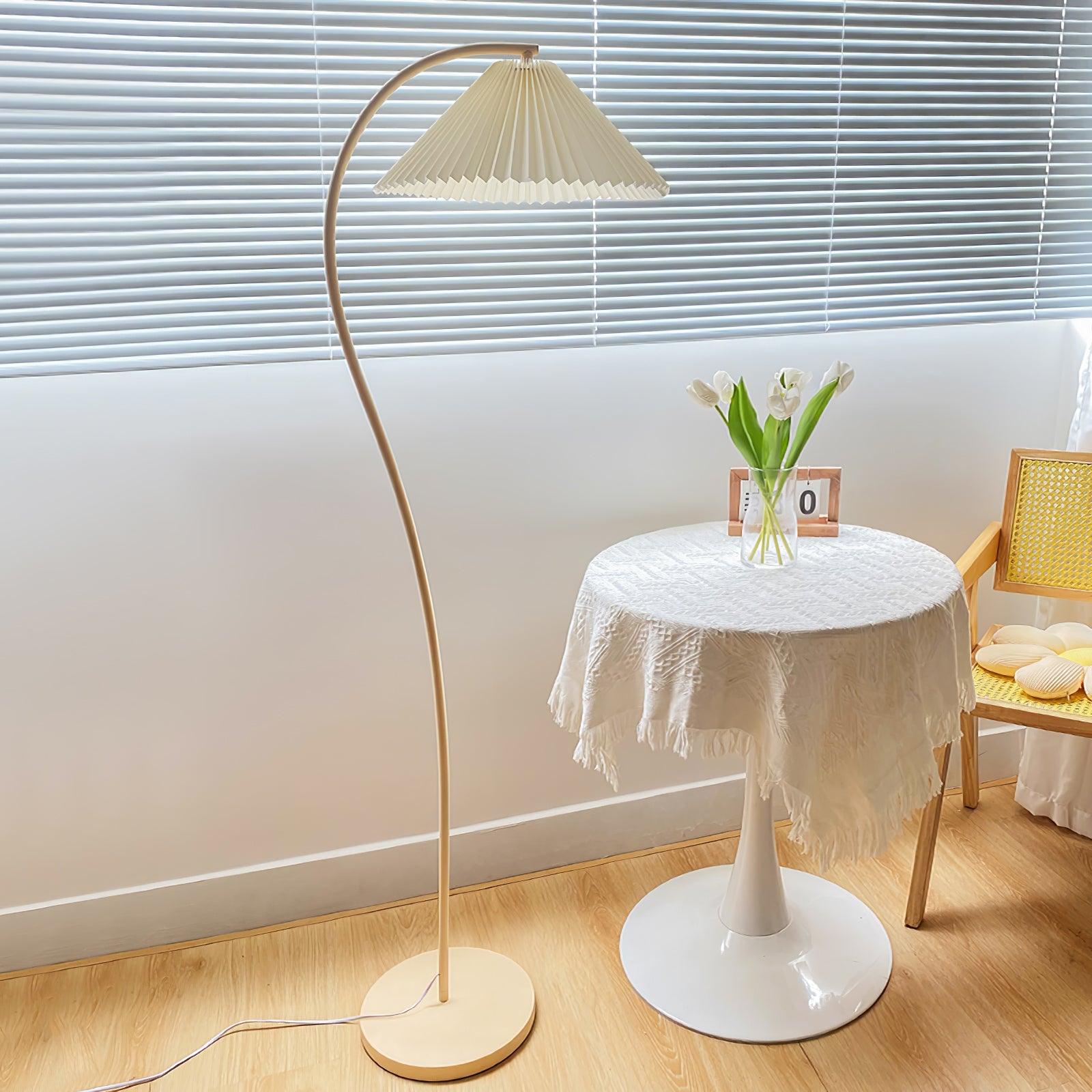 Crescini Pleated Floor Lamp - Blowlighting