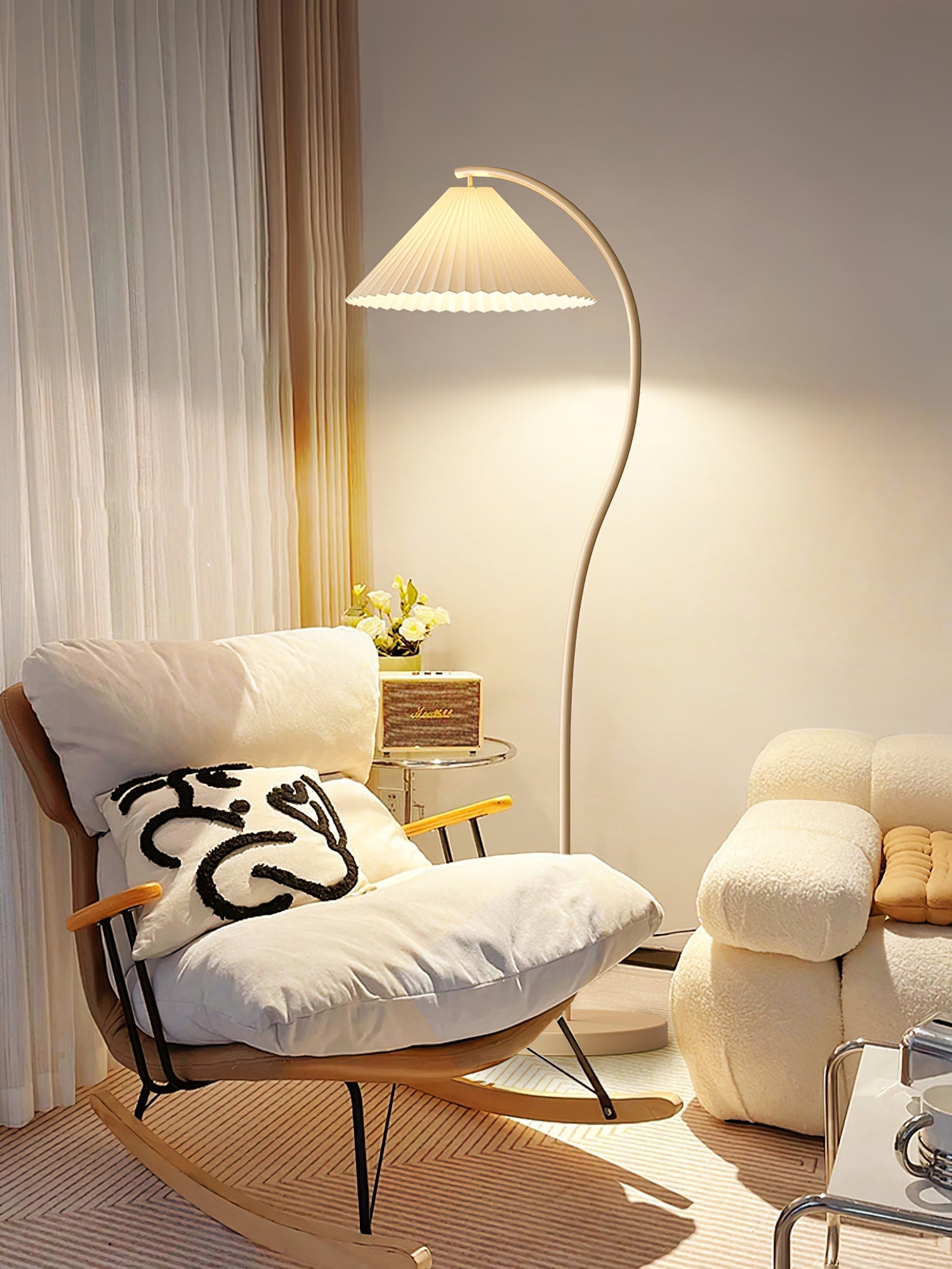 Crescini Pleated Floor Lamp - Blowlighting