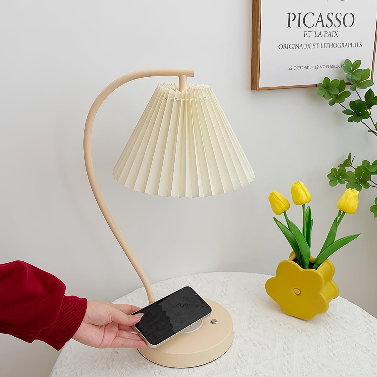 Crescini Pleated Table Lamp - Blowlighting
