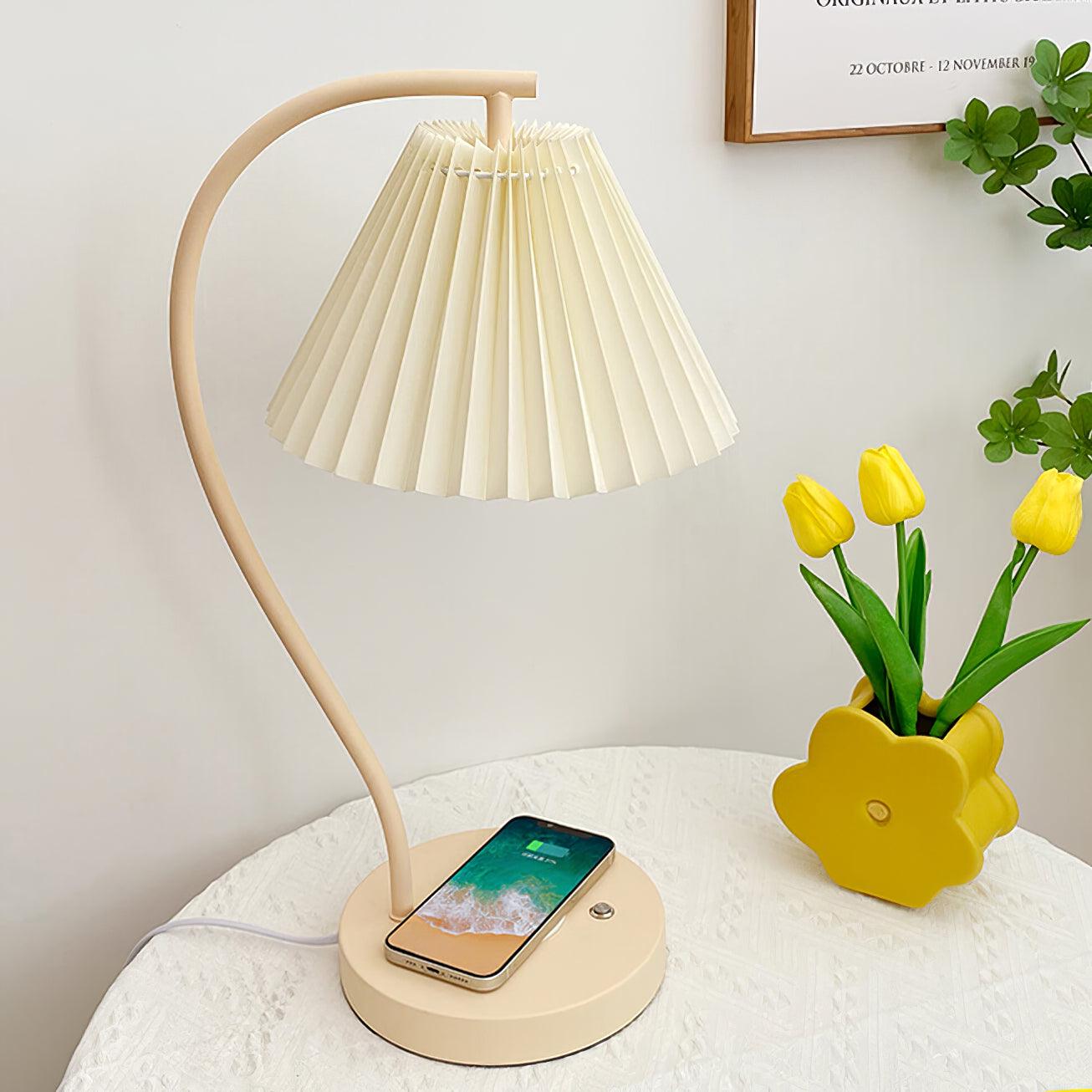 Crescini Pleated Table Lamp - Blowlighting