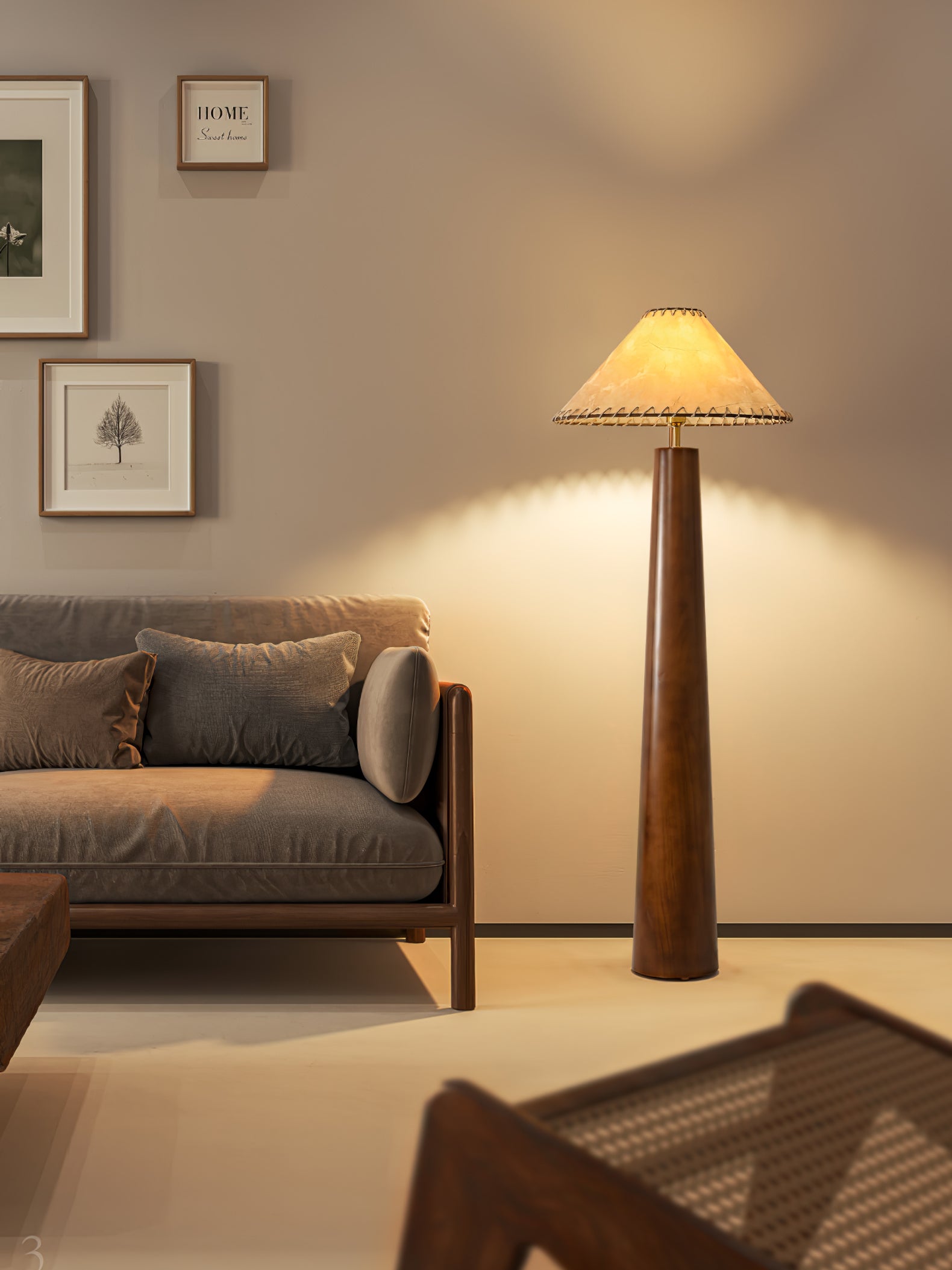 Kaelin Wooden Column Floor Lamp - Blowlighting