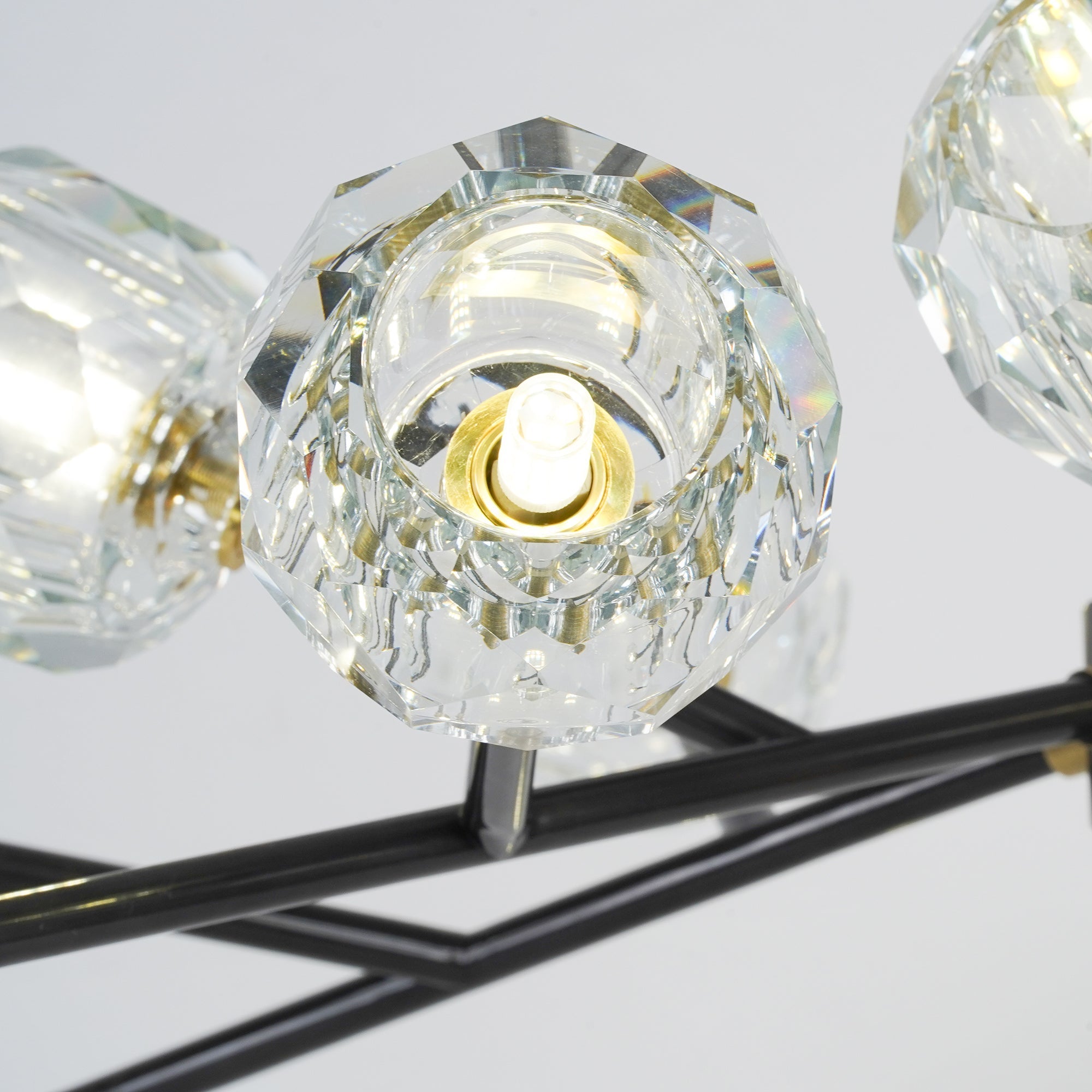 Crystal Ball Round Cluster Chandelier - Blowlighting