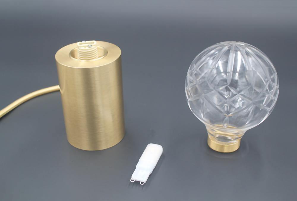 Crystal Bulb Table Lamp - Blowlighting