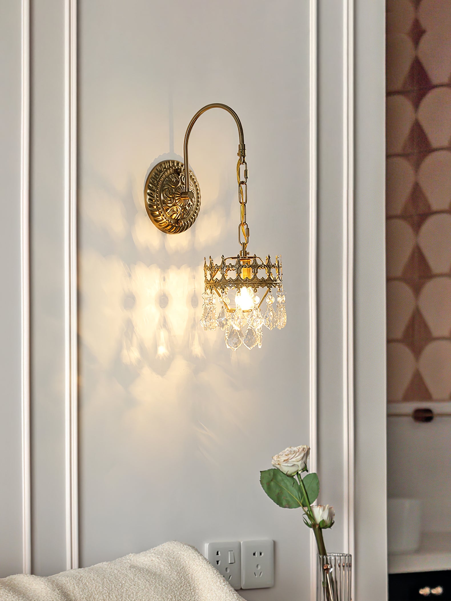 Crystal Crown Sconce - Blowlighting