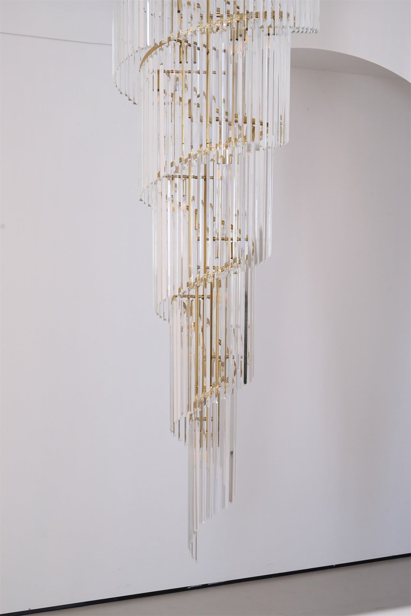 Eurmirila Crystal Spiral Chandelier - Blowlighting