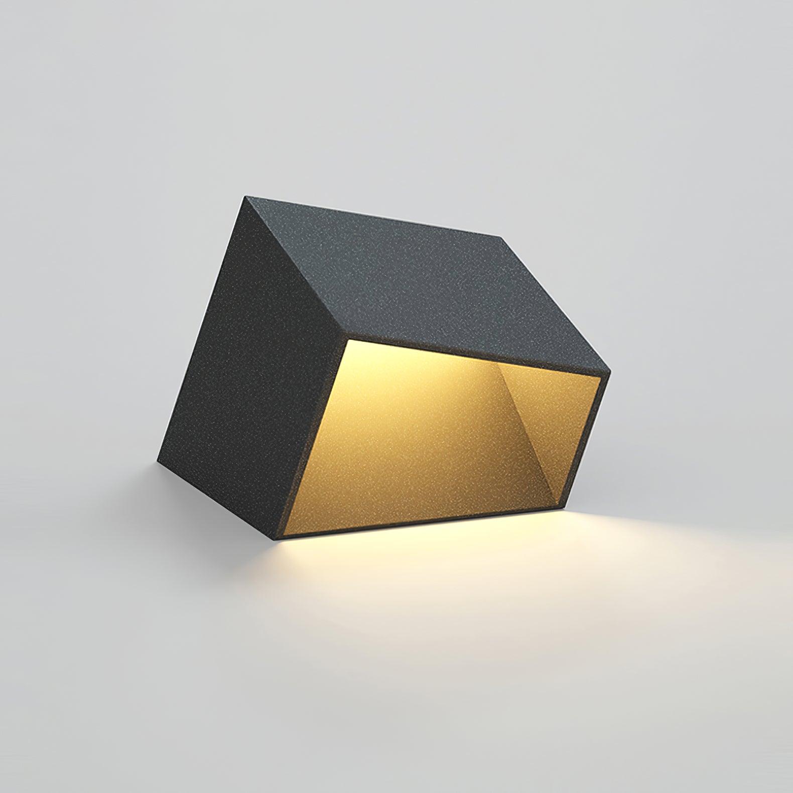 Cube Garden Outdoor Light - Blowlighting