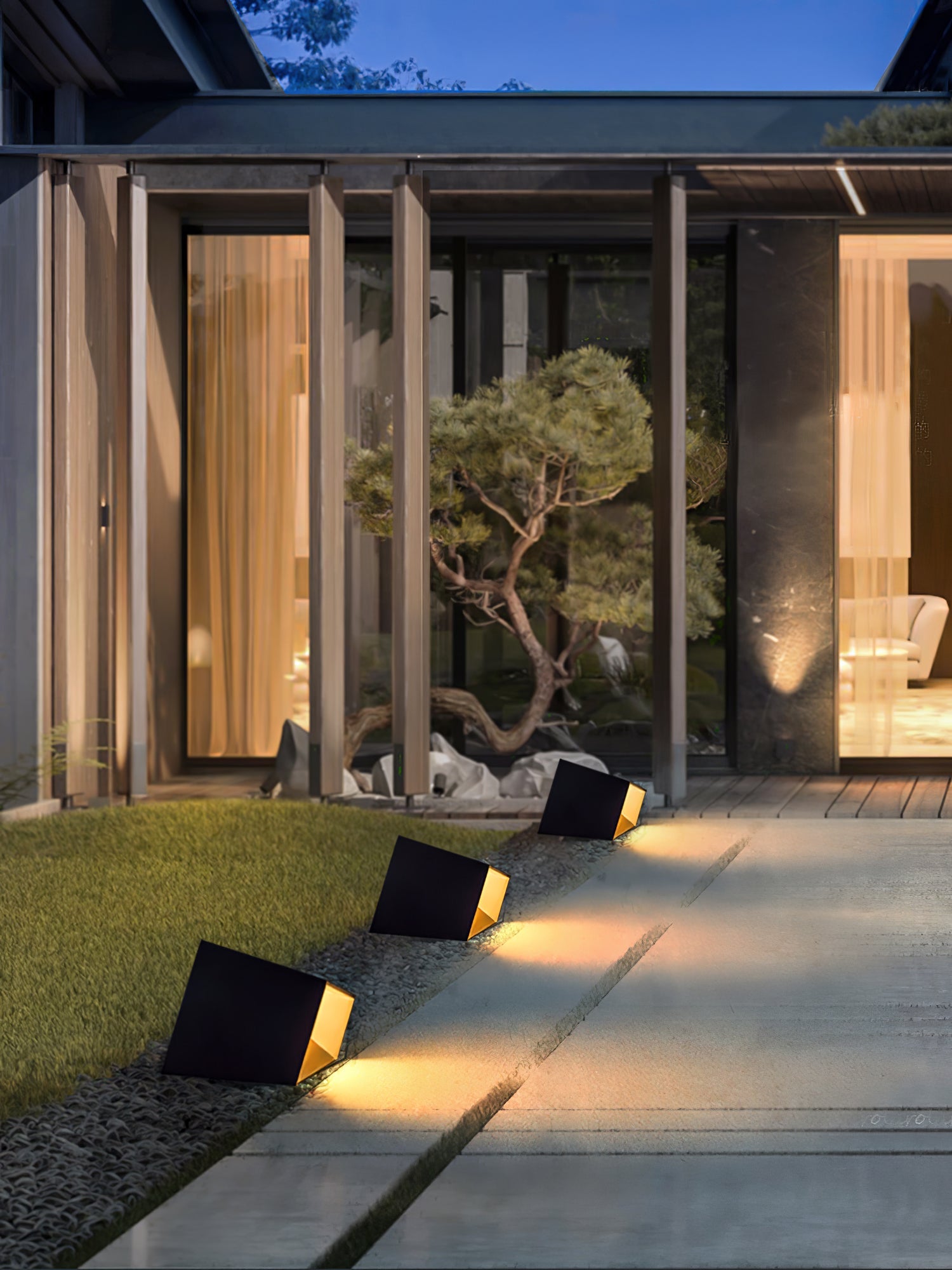 Cube Garden Solar Outdoor Light - Blowlighting
