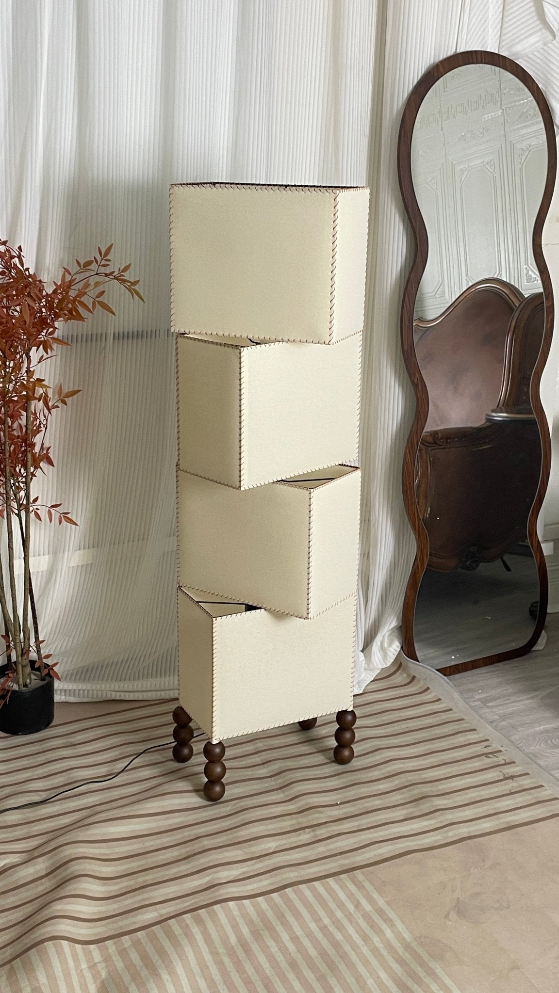 Cubia Fabric Floor Lamp - Blowlighting
