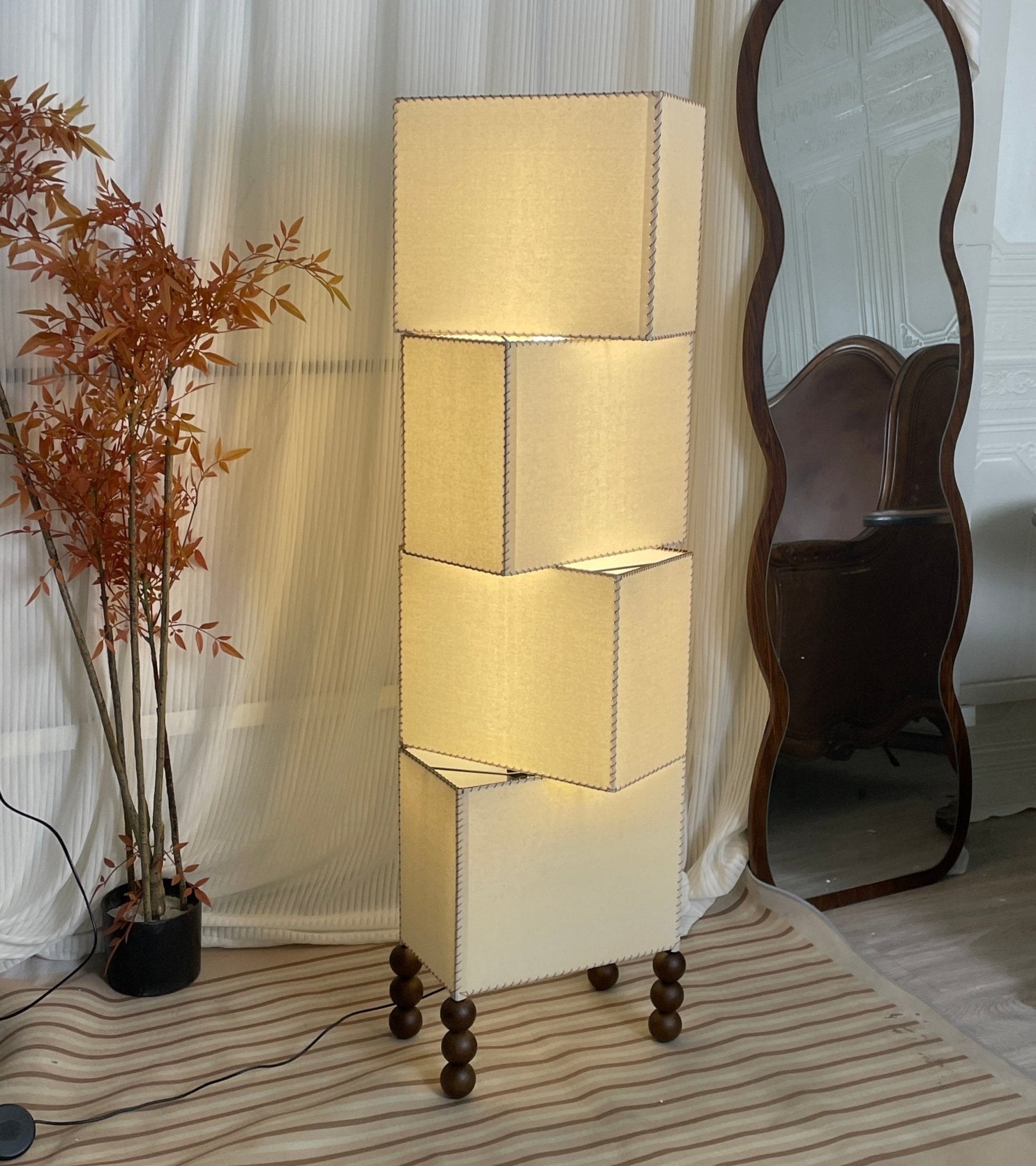 Cubia Fabric Floor Lamp - Blowlighting