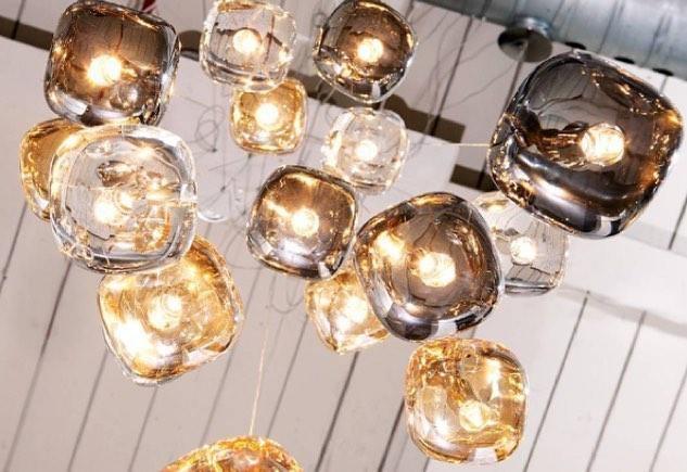 Cubie Chandelier - Blowlighting
