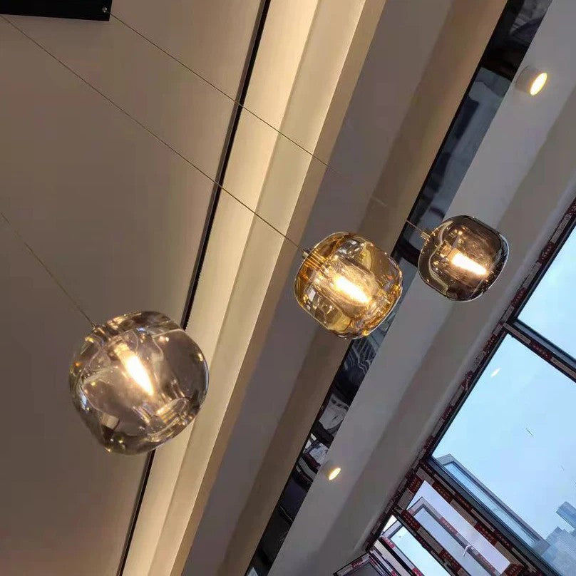 Cubie Chandelier - Blowlighting