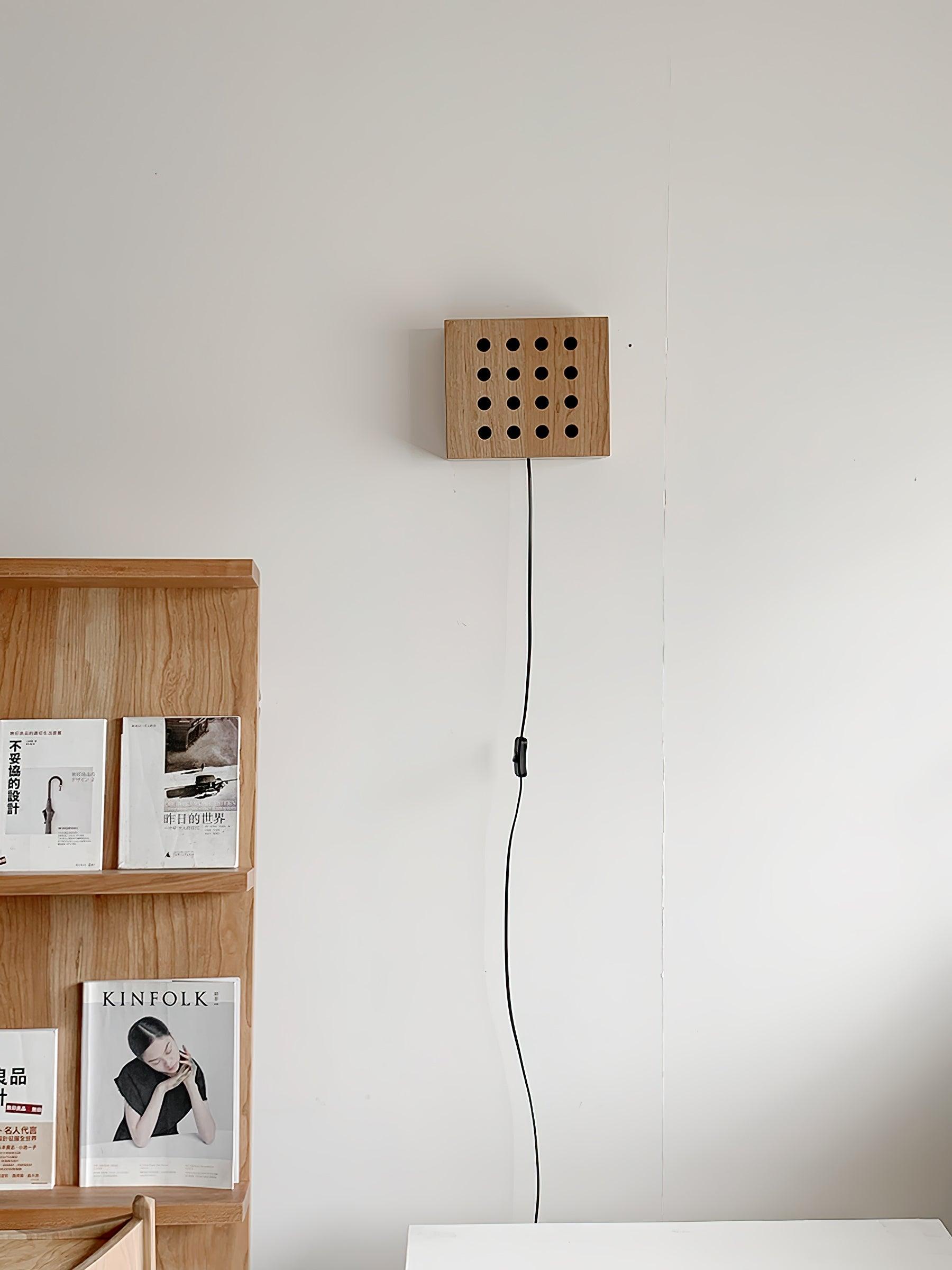 Cubiform Constellation Wall Lamp - Blowlighting